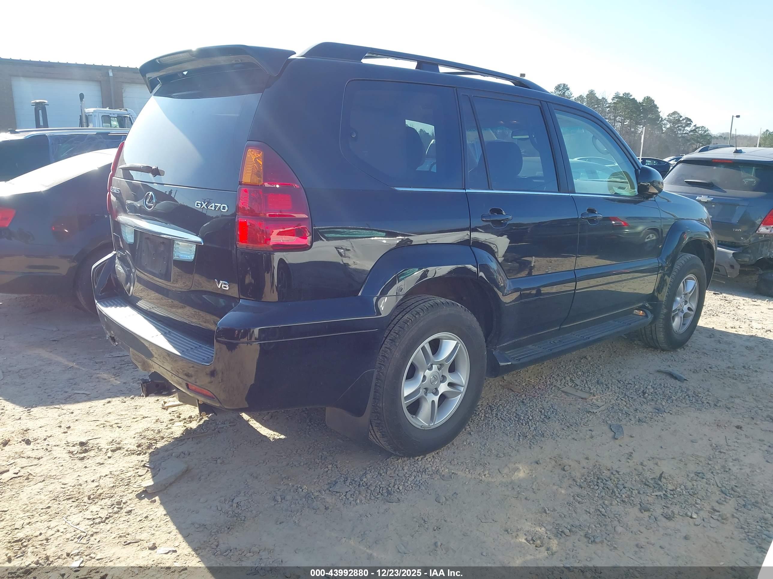 LEXUS GX image 4