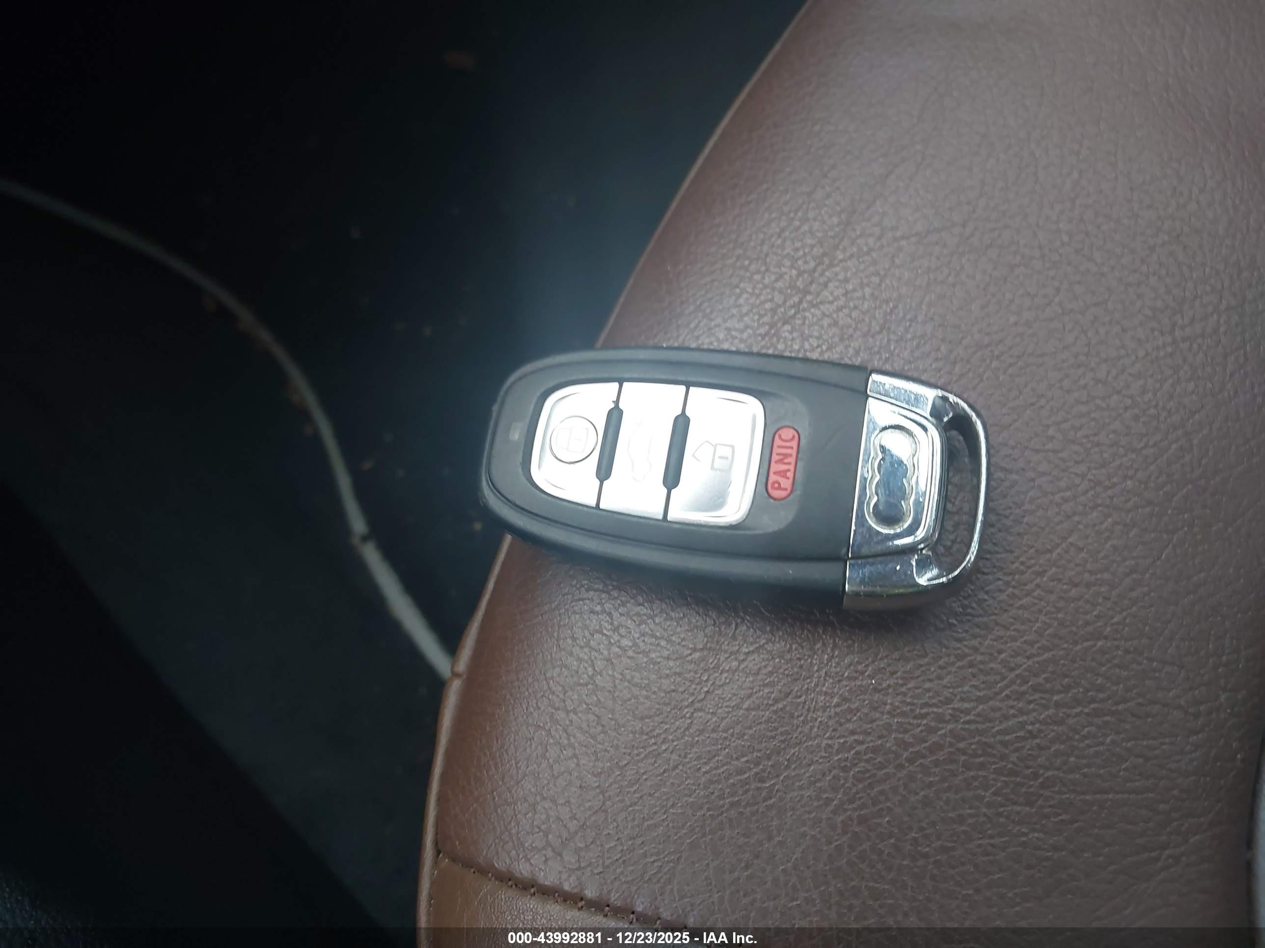 AUDI A6 image 11
