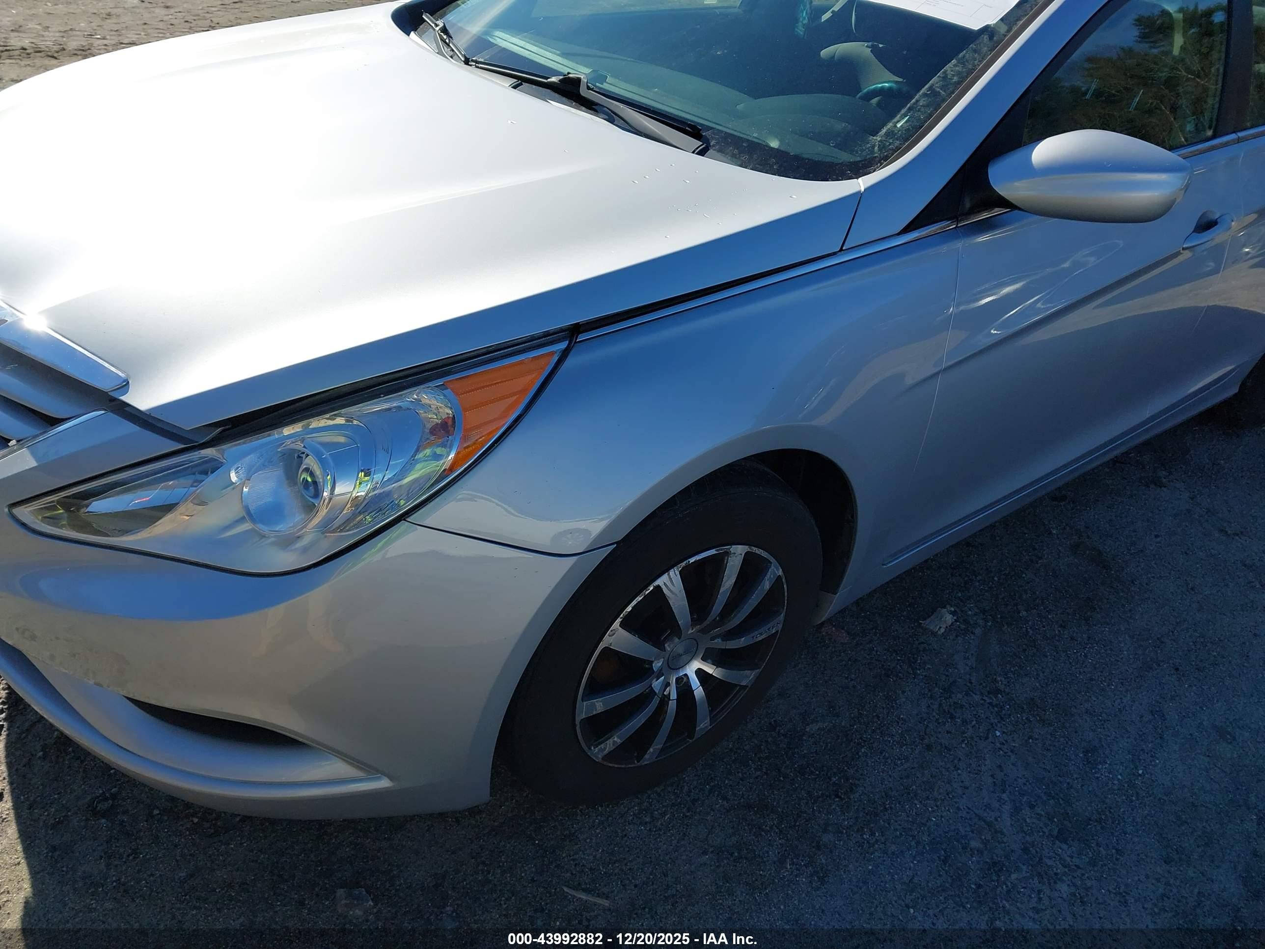 HYUNDAI SONATA image 2