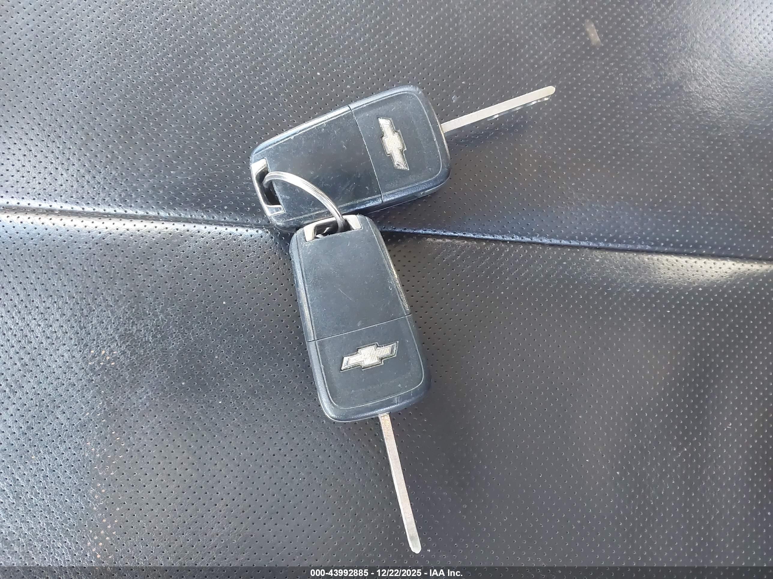 CHEVROLET EQUINOX image 11