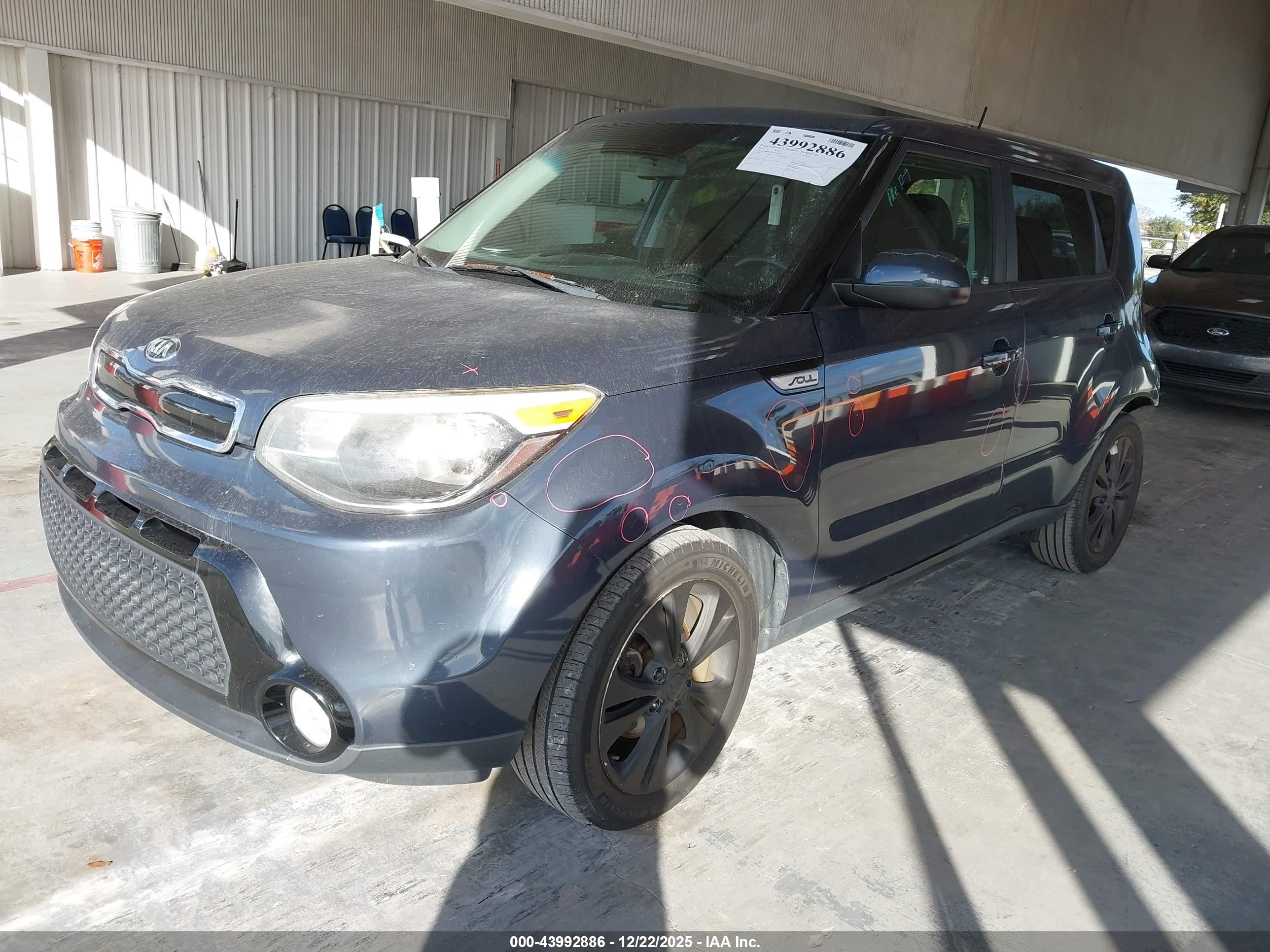 KIA SOUL image 2