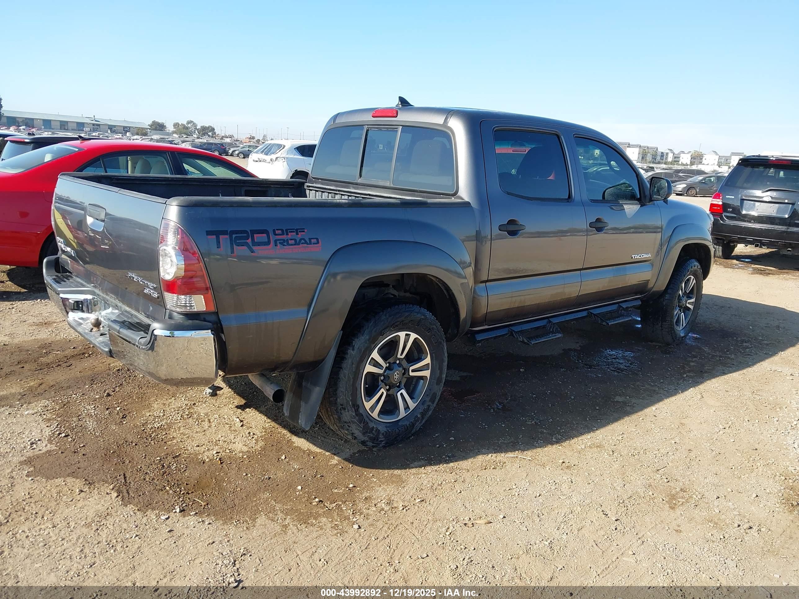 TOYOTA TACOMA image 4