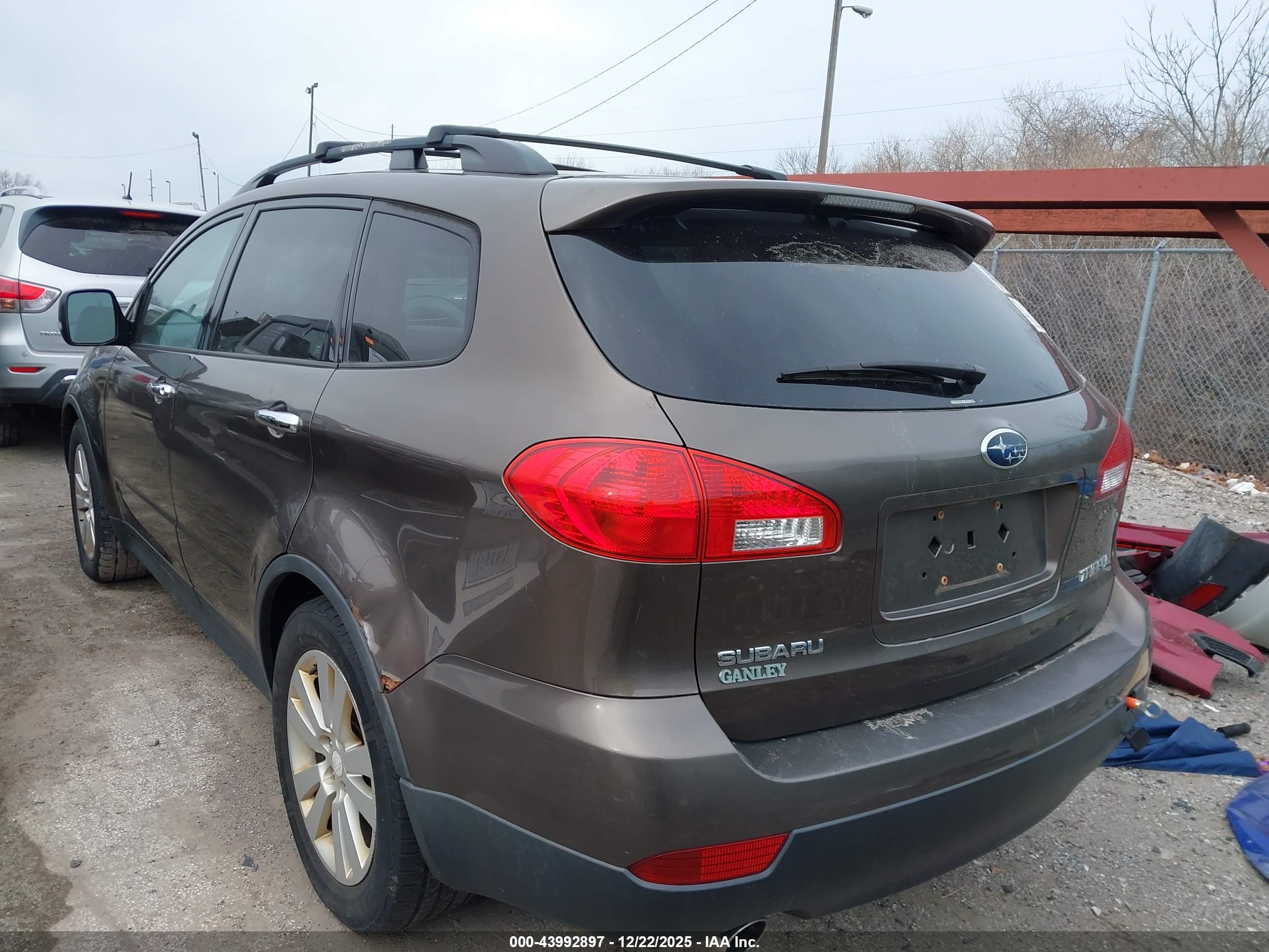 SUBARU TRIBECA image 3