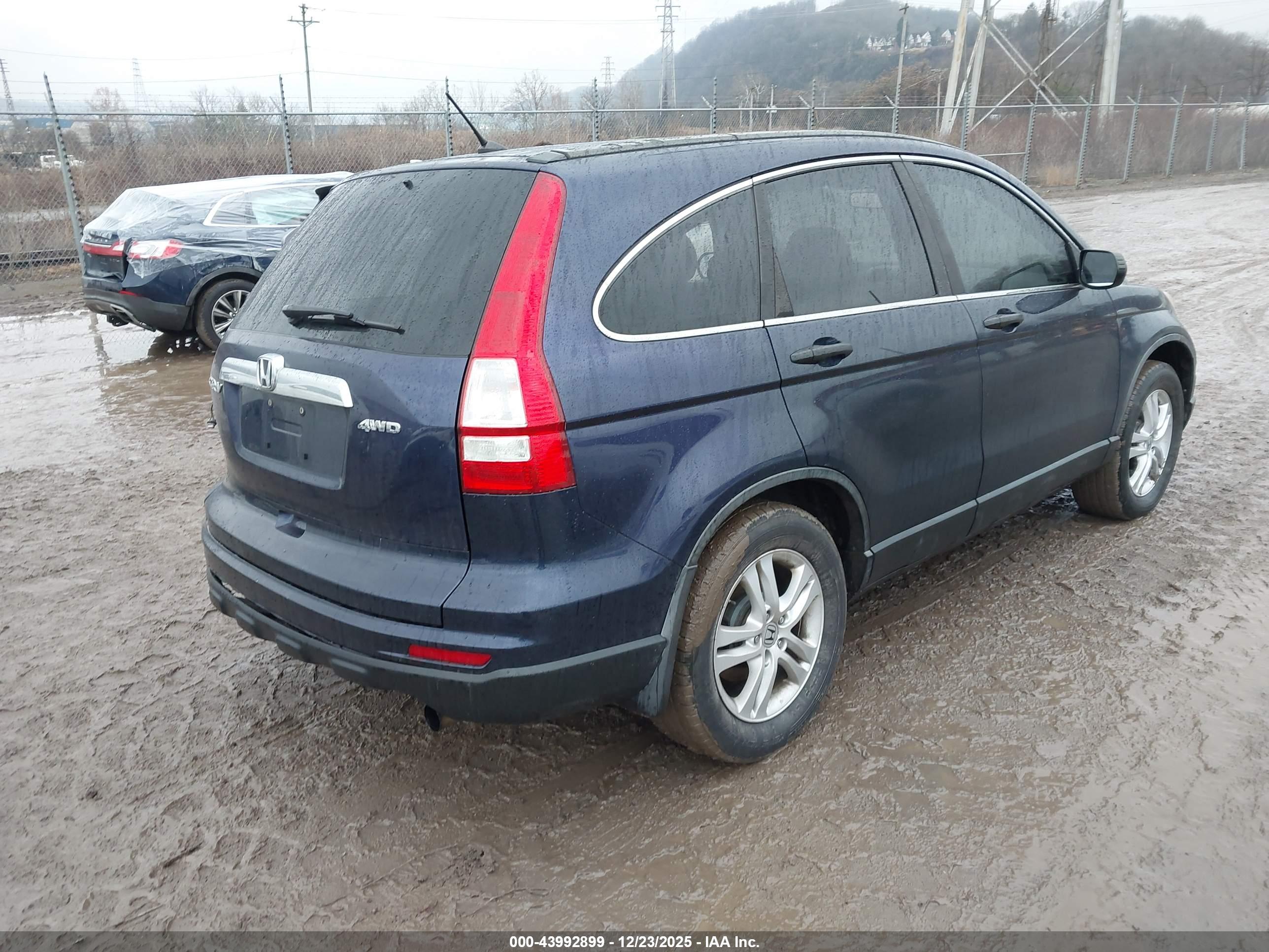 HONDA CR-V image 4