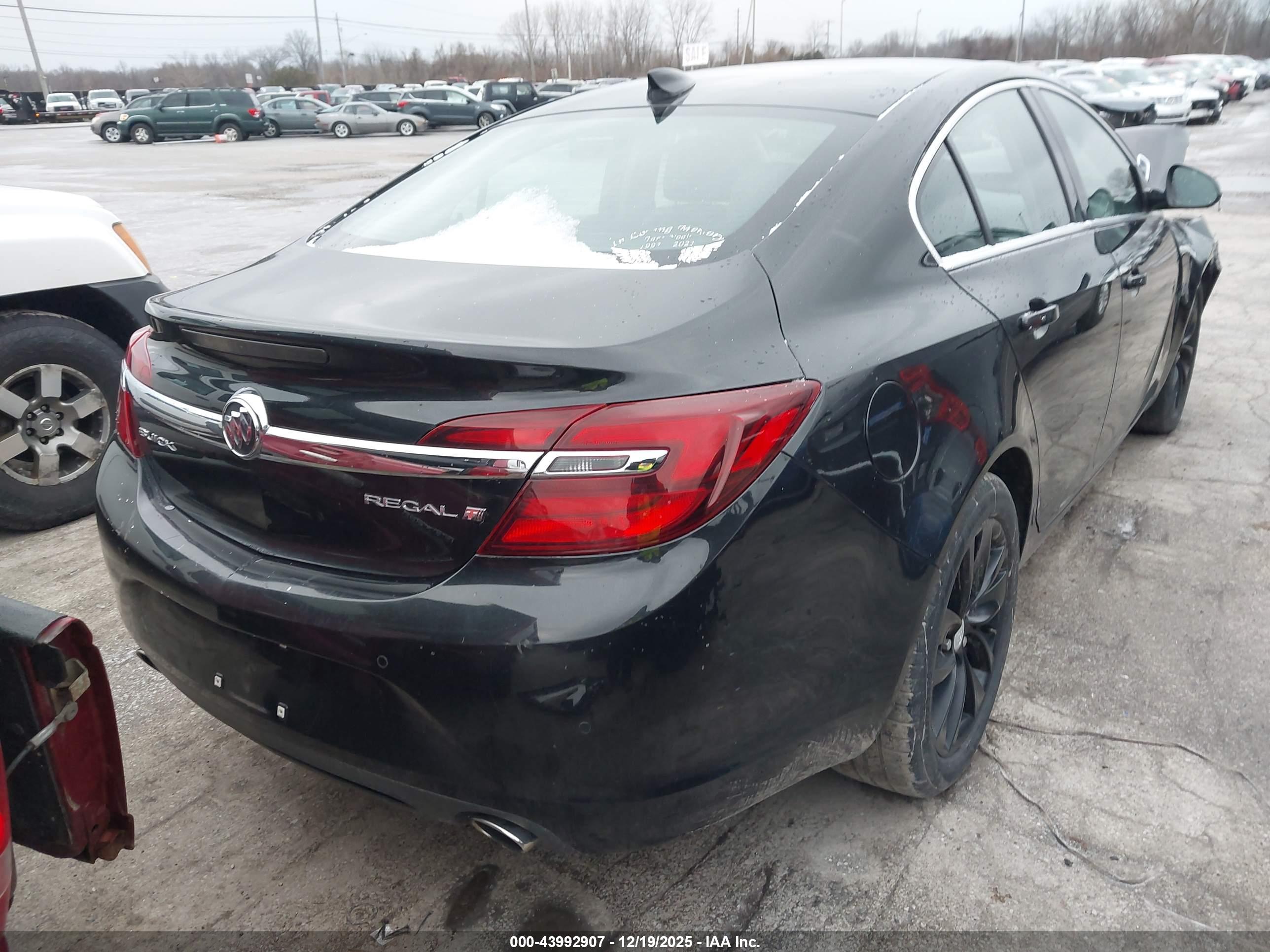 BUICK REGAL image 4