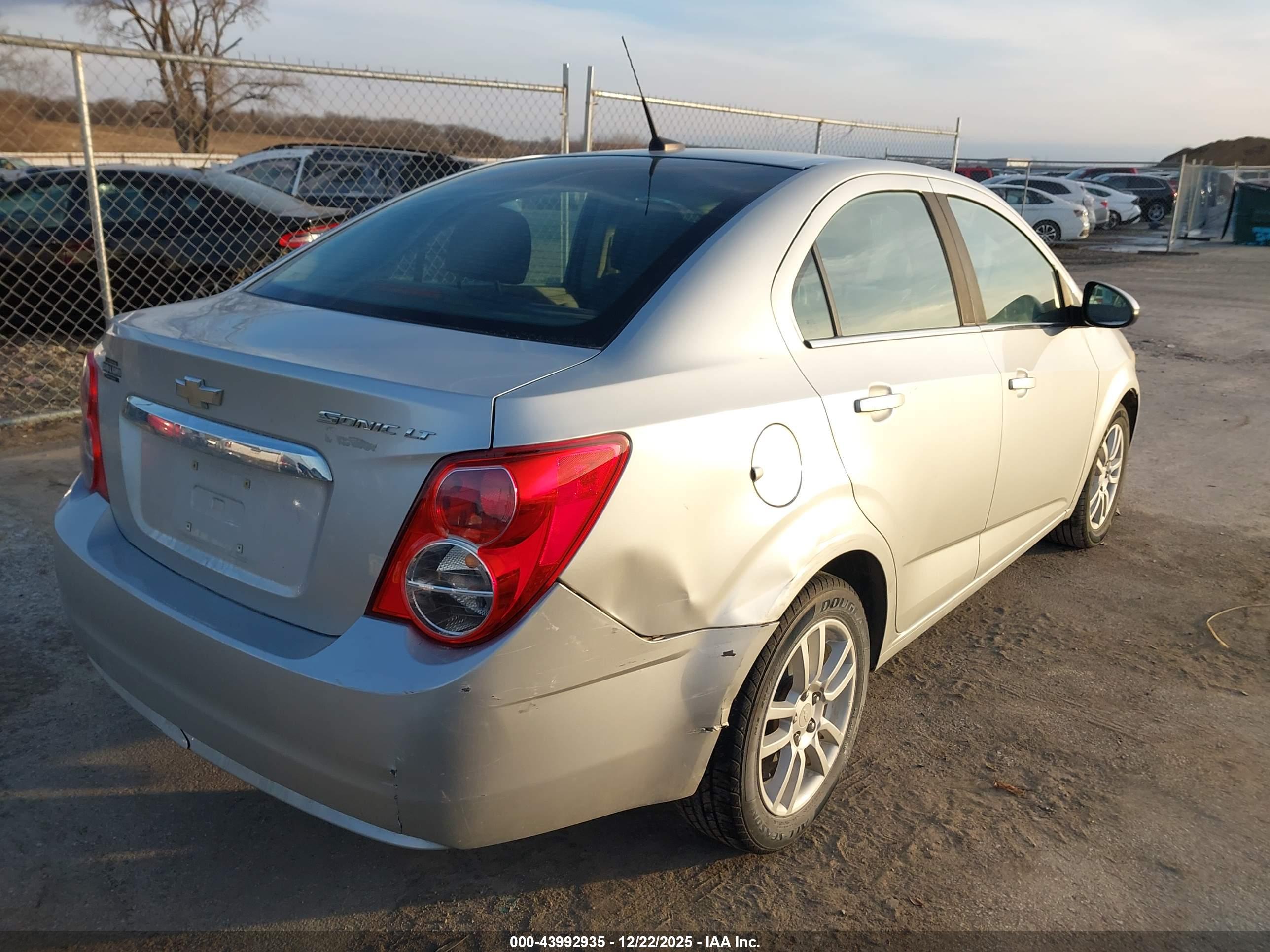 CHEVROLET SONIC image 4