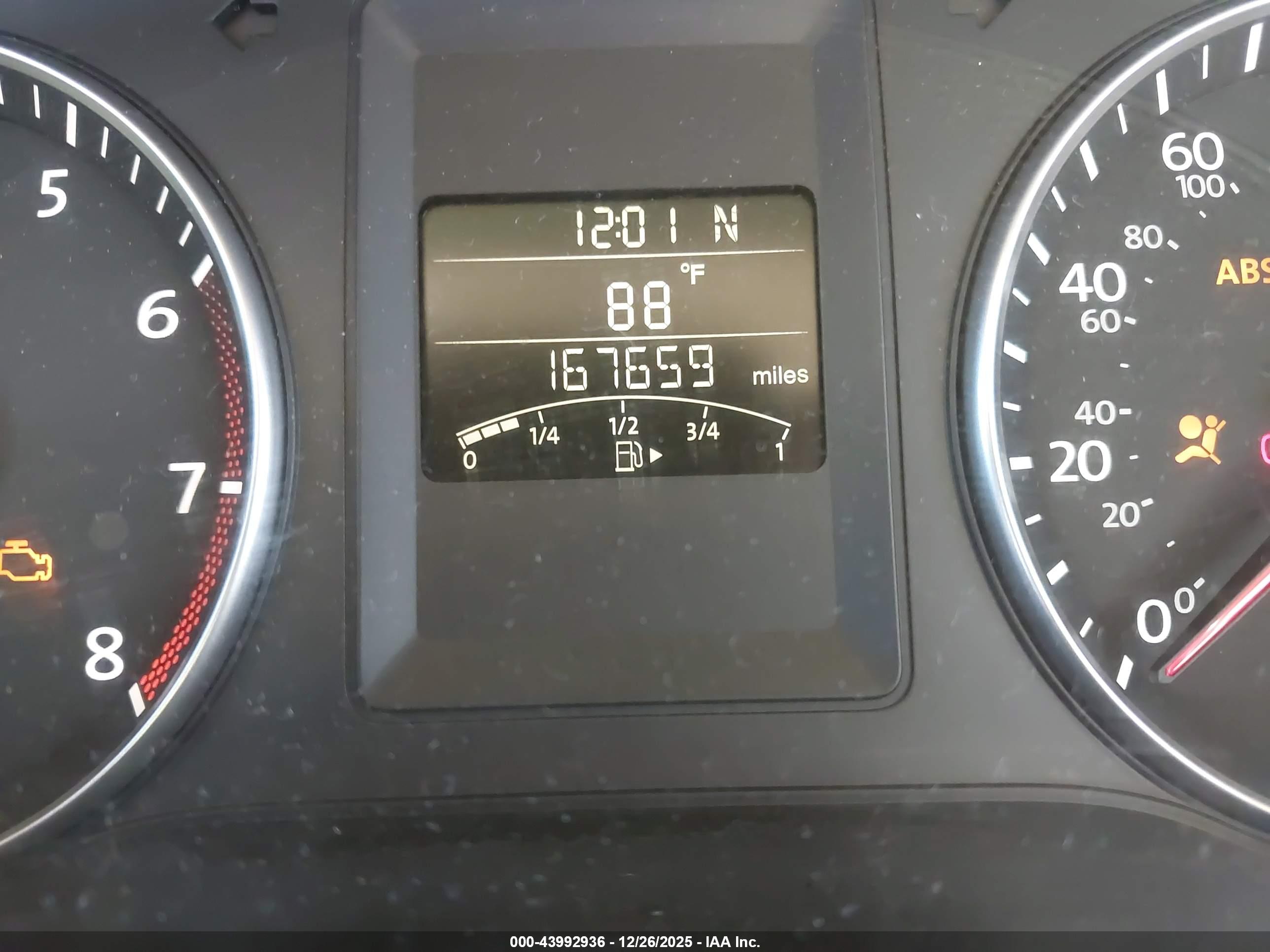 VOLKSWAGEN JETTA image 7