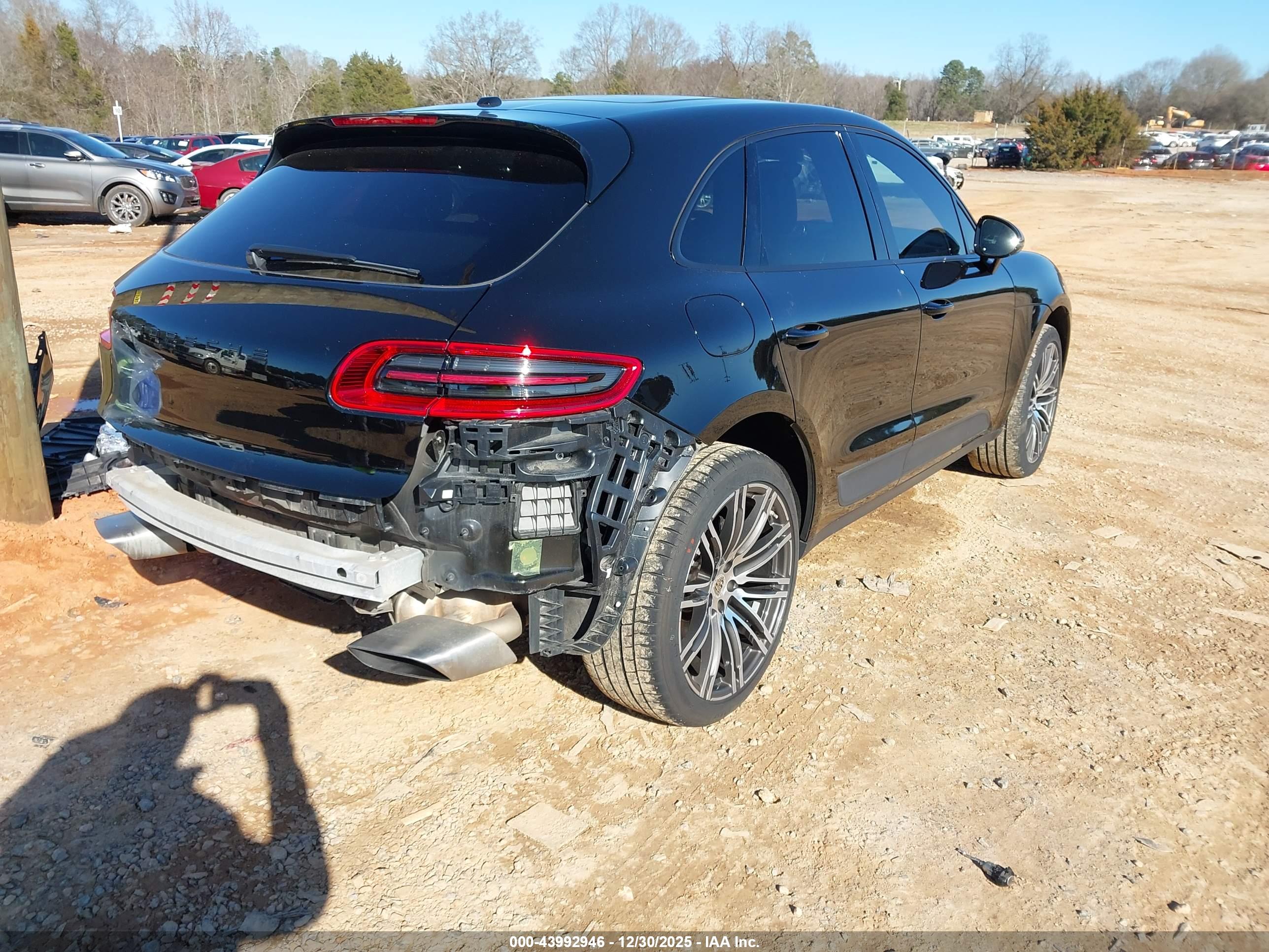 PORSCHE MACAN image 4