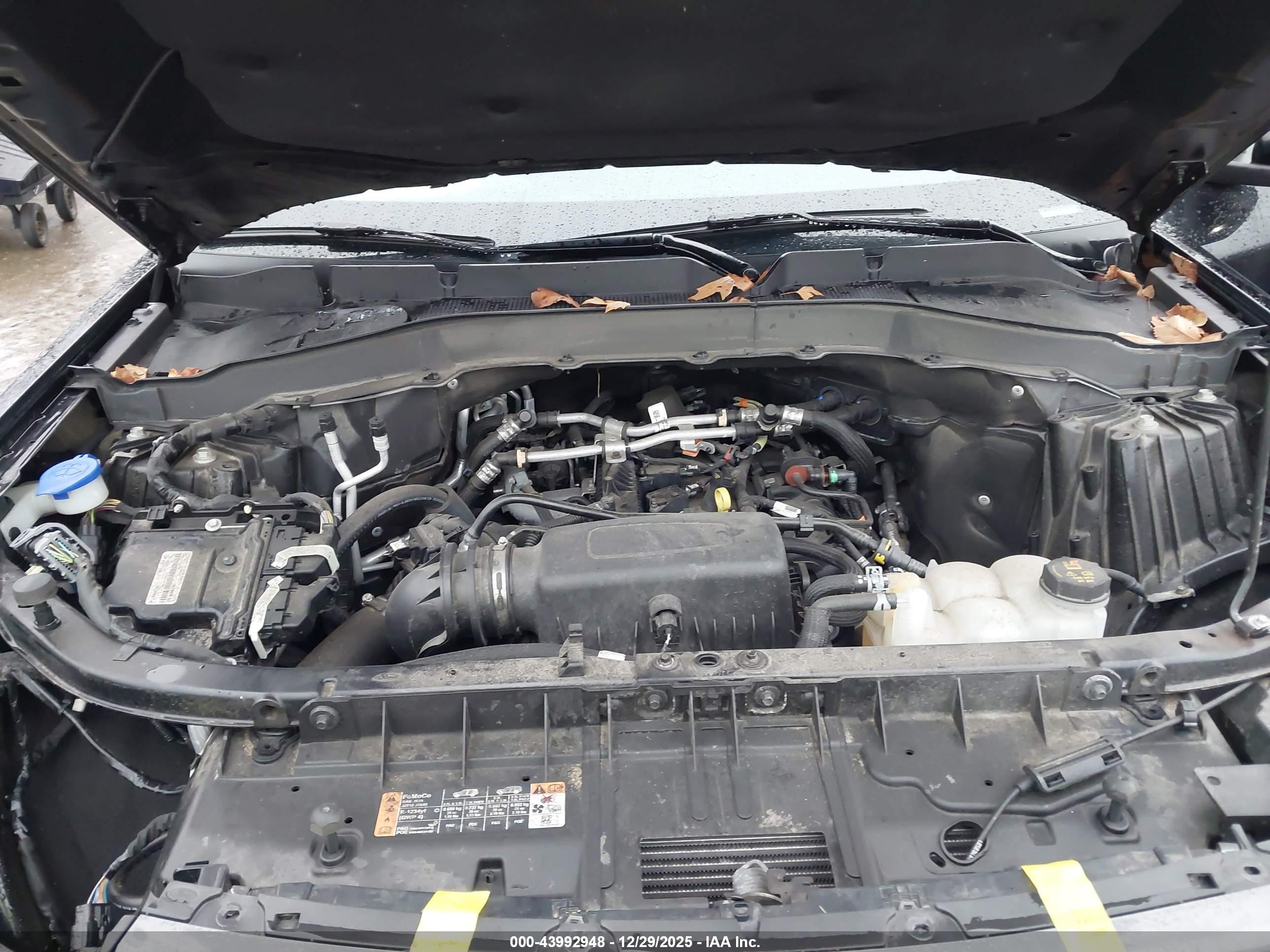 FORD EXPLORER image 10