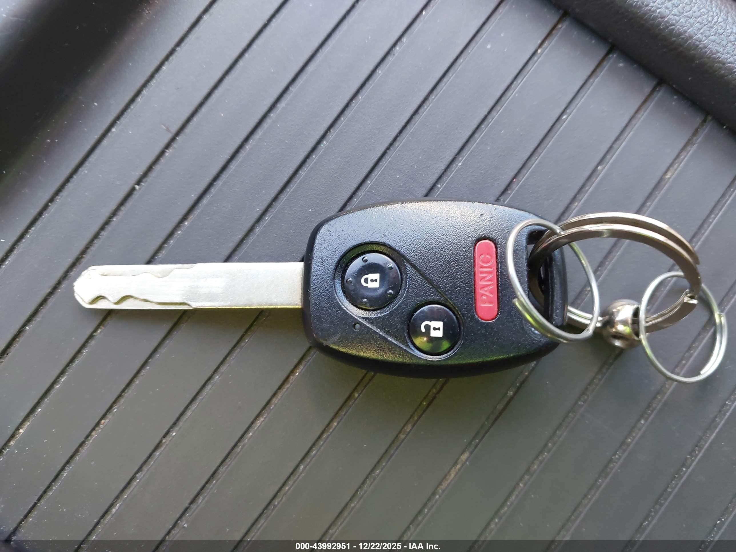 HONDA CR-V image 11