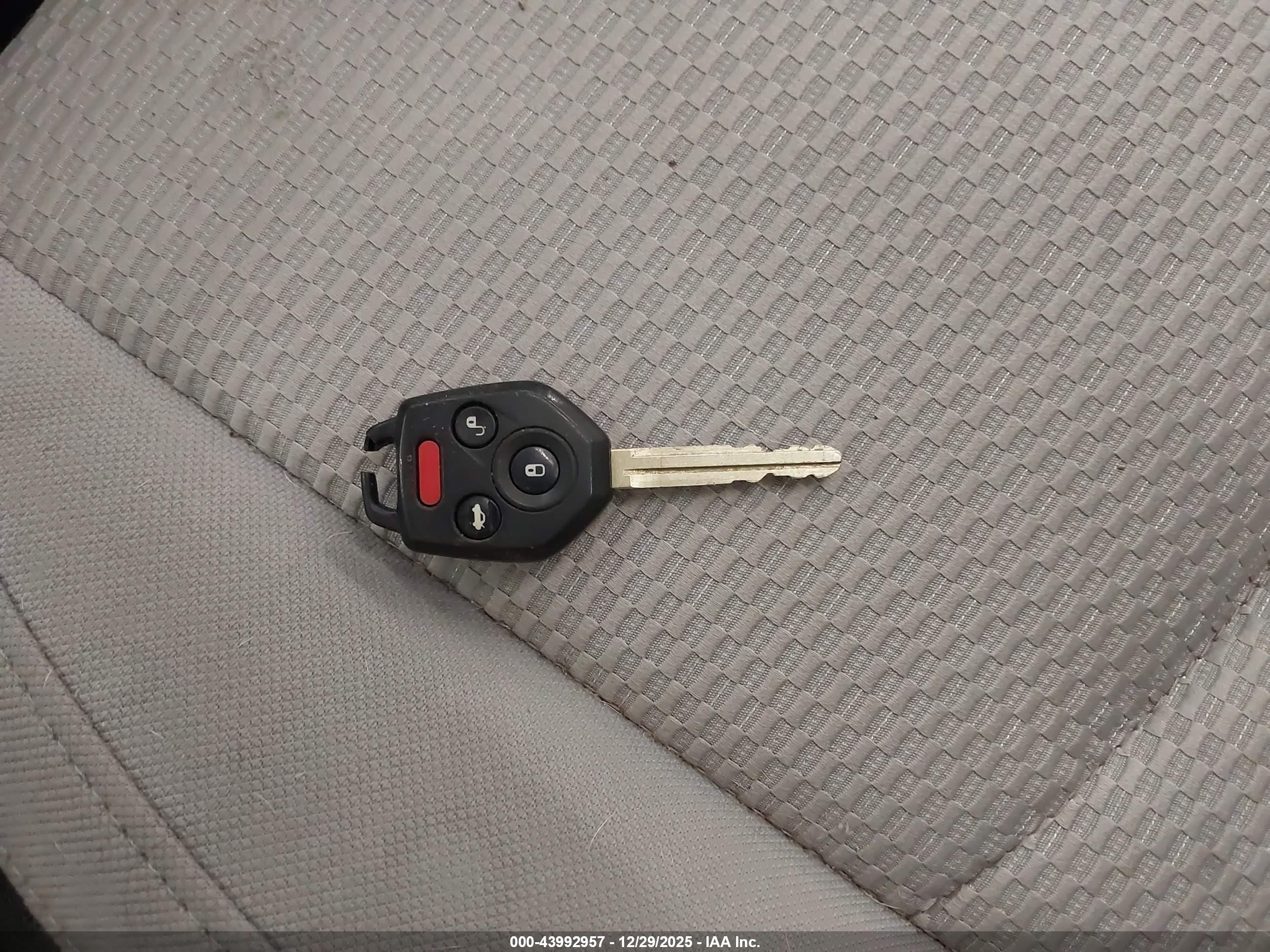 SUBARU FORESTER image 11