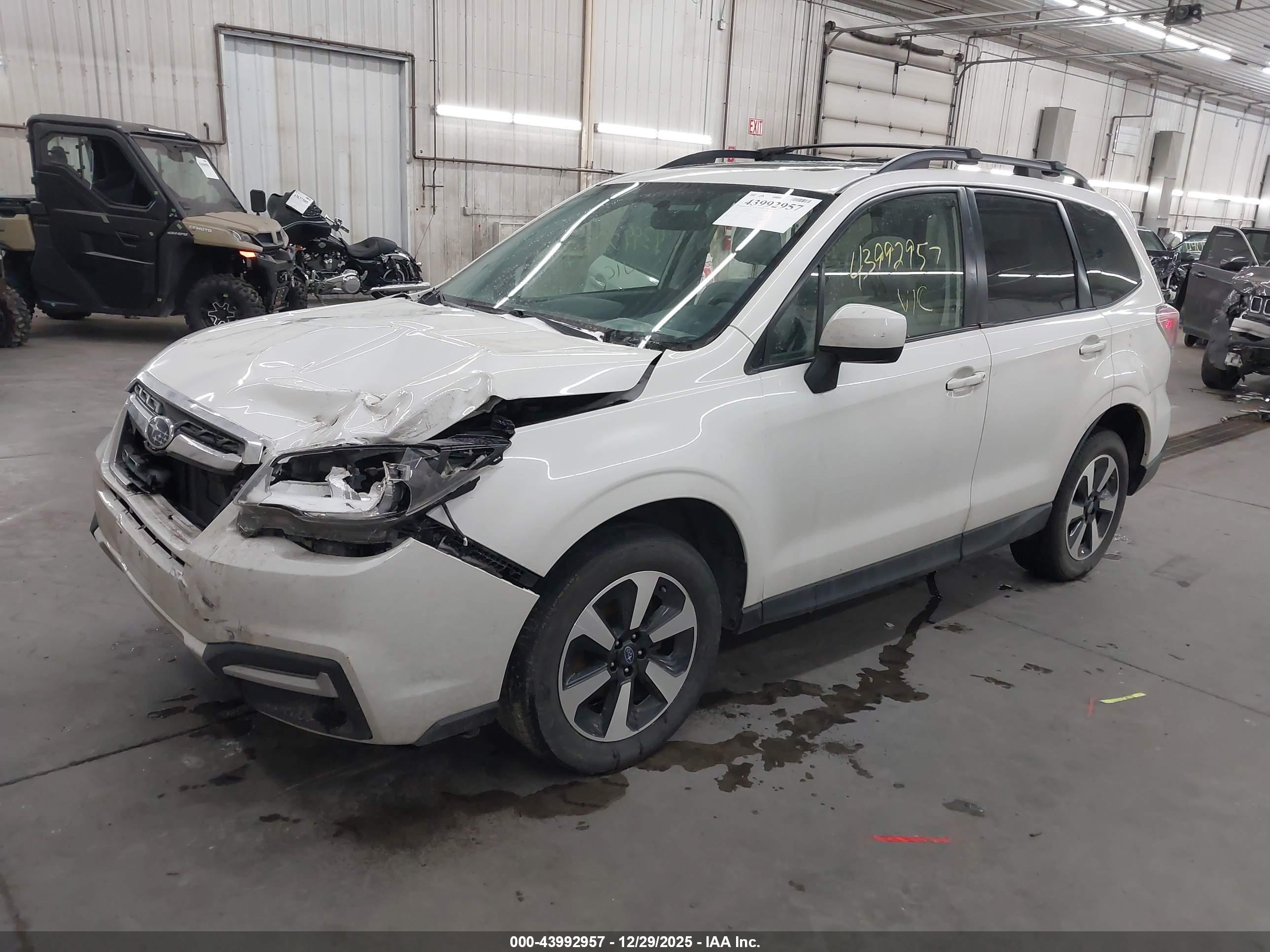 SUBARU FORESTER image 2