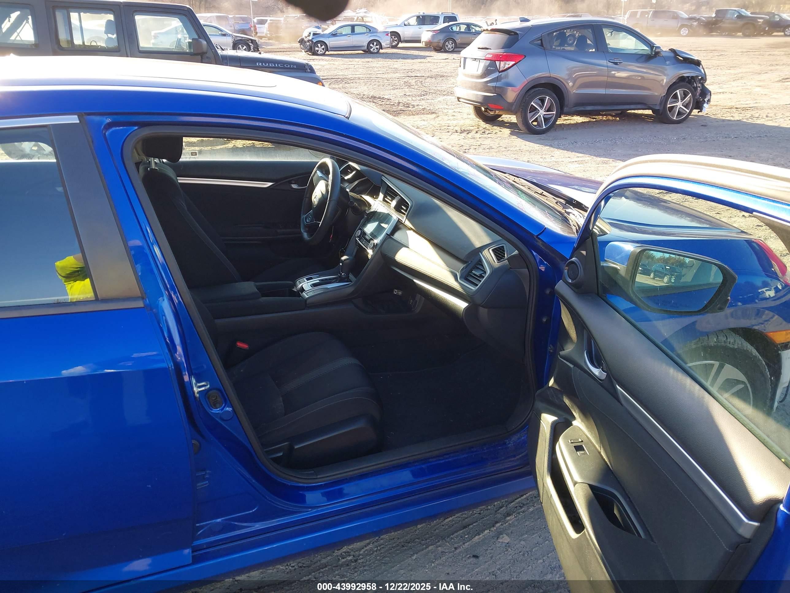 HONDA CIVIC image 5