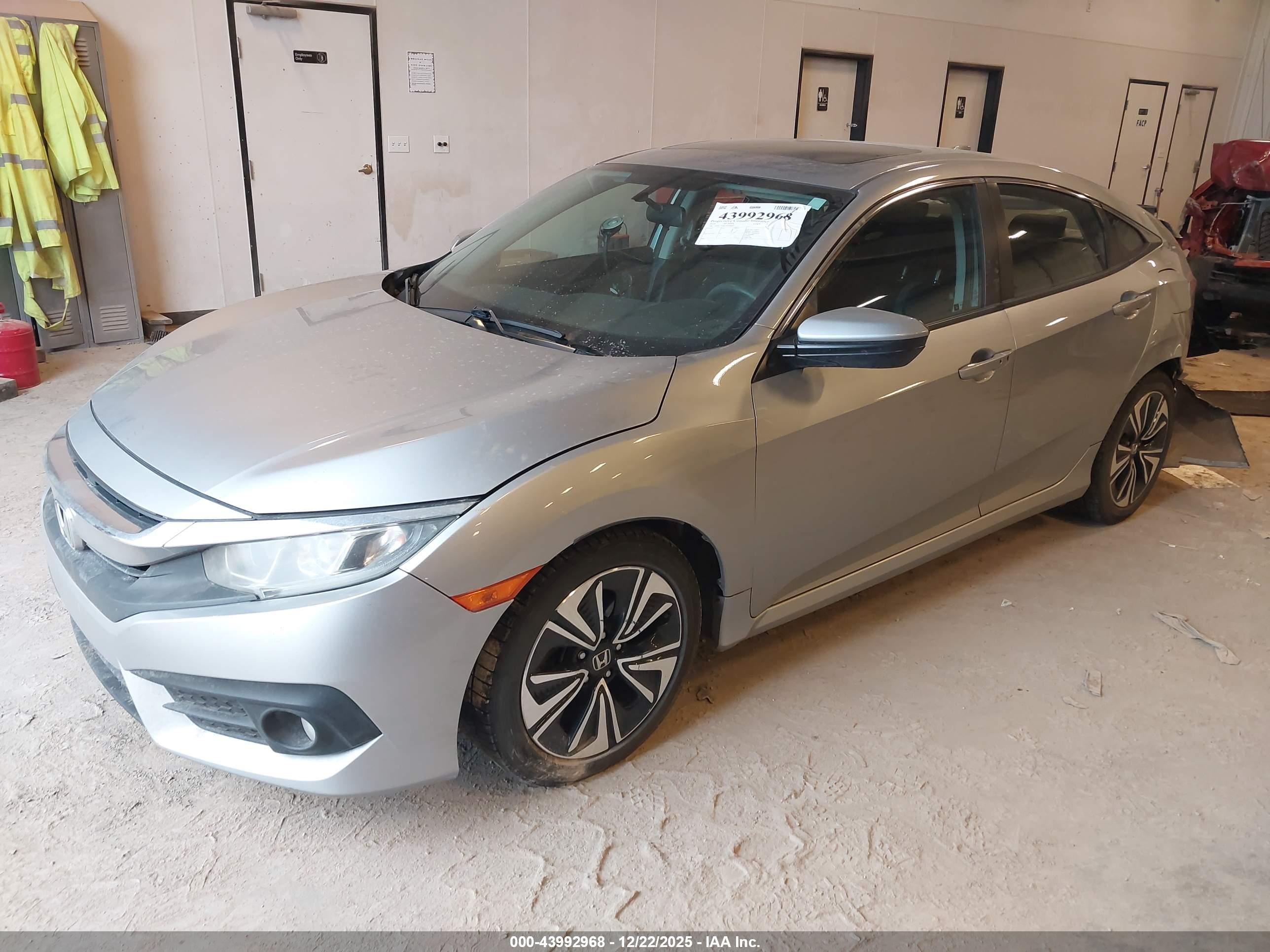 HONDA CIVIC image 2