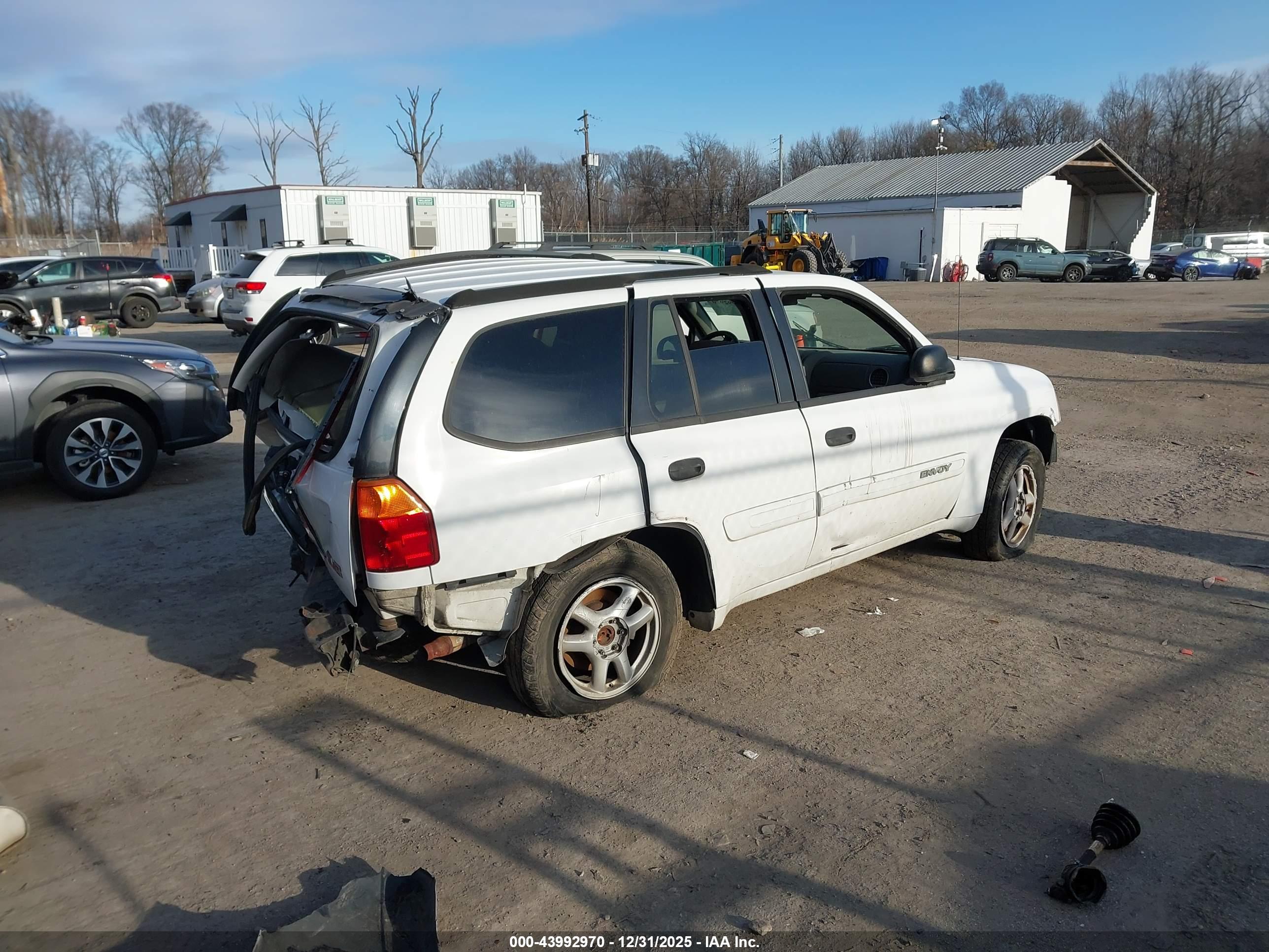 GMC ENVOY image 4