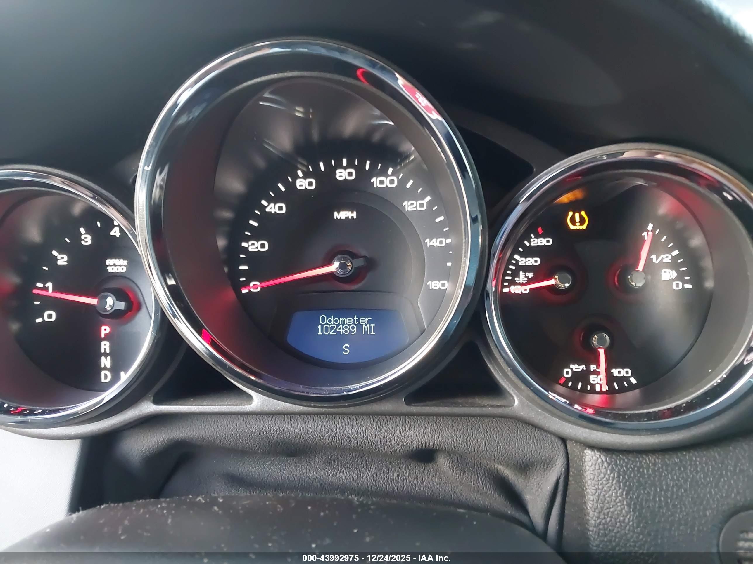 CADILLAC CTS image 7