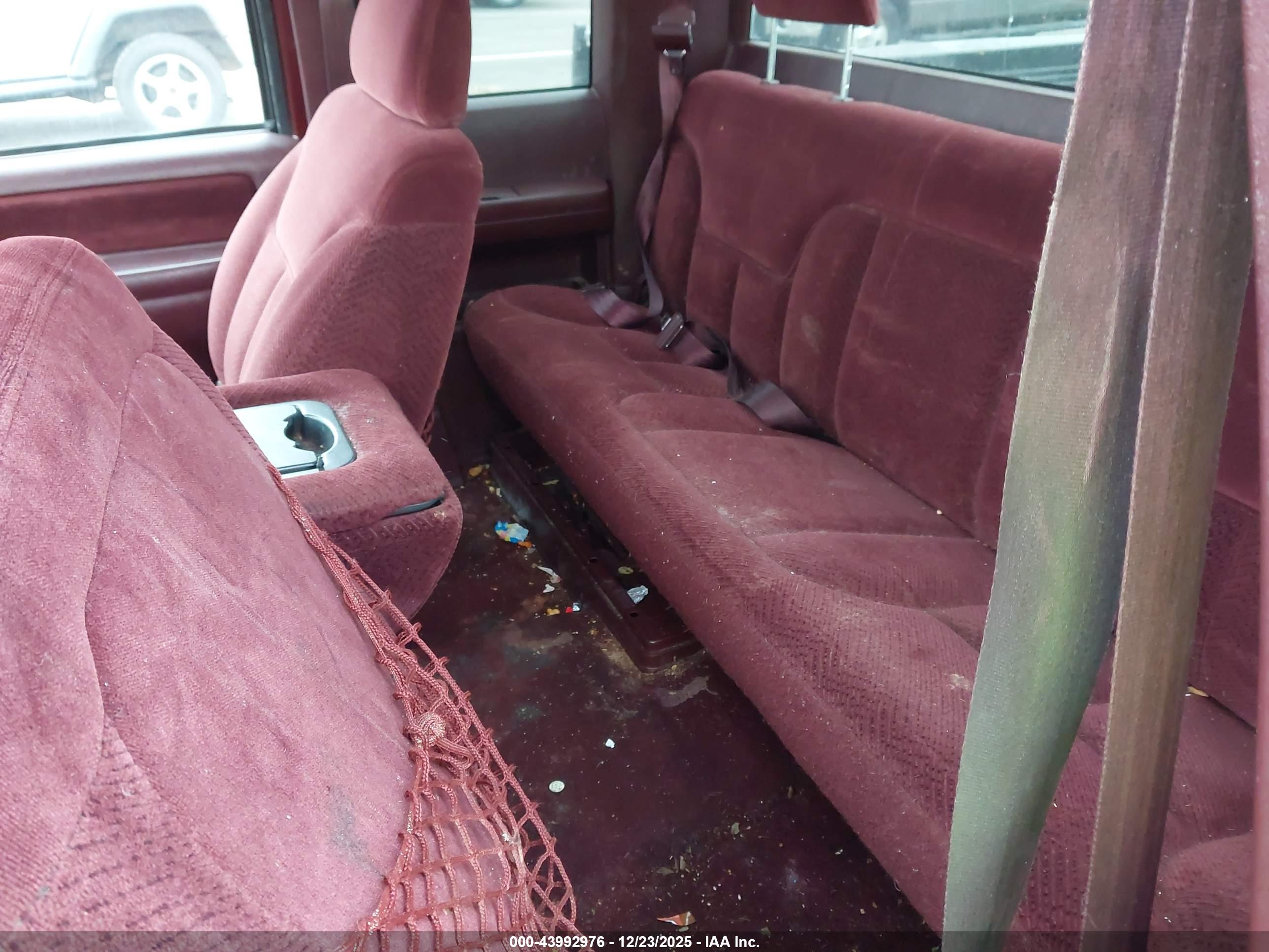 CHEVROLET K1500 image 8