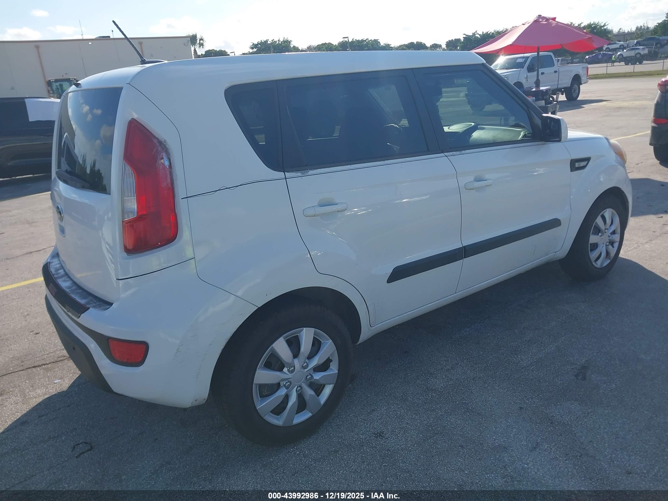 KIA SOUL image 4