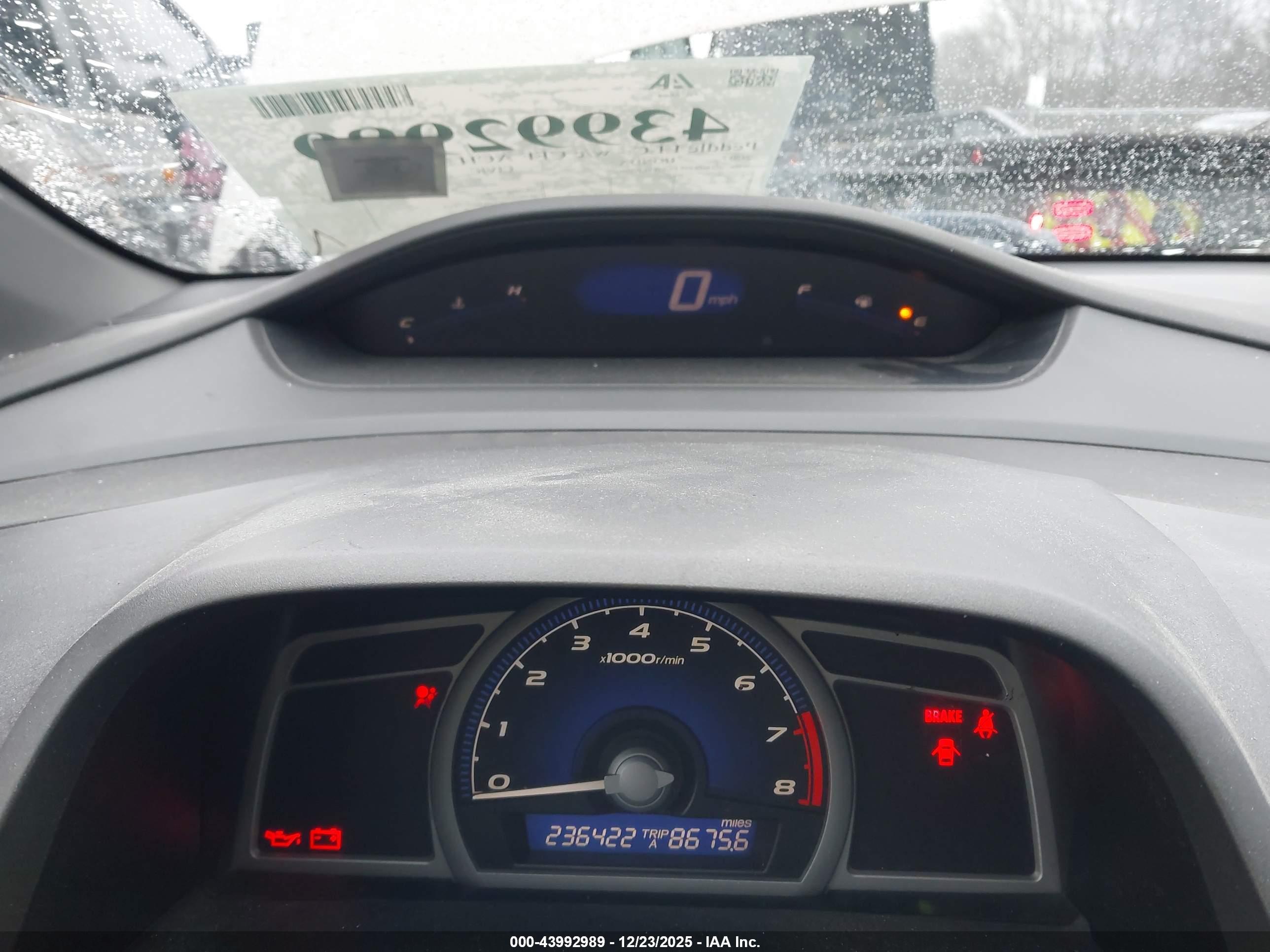 HONDA CIVIC image 7