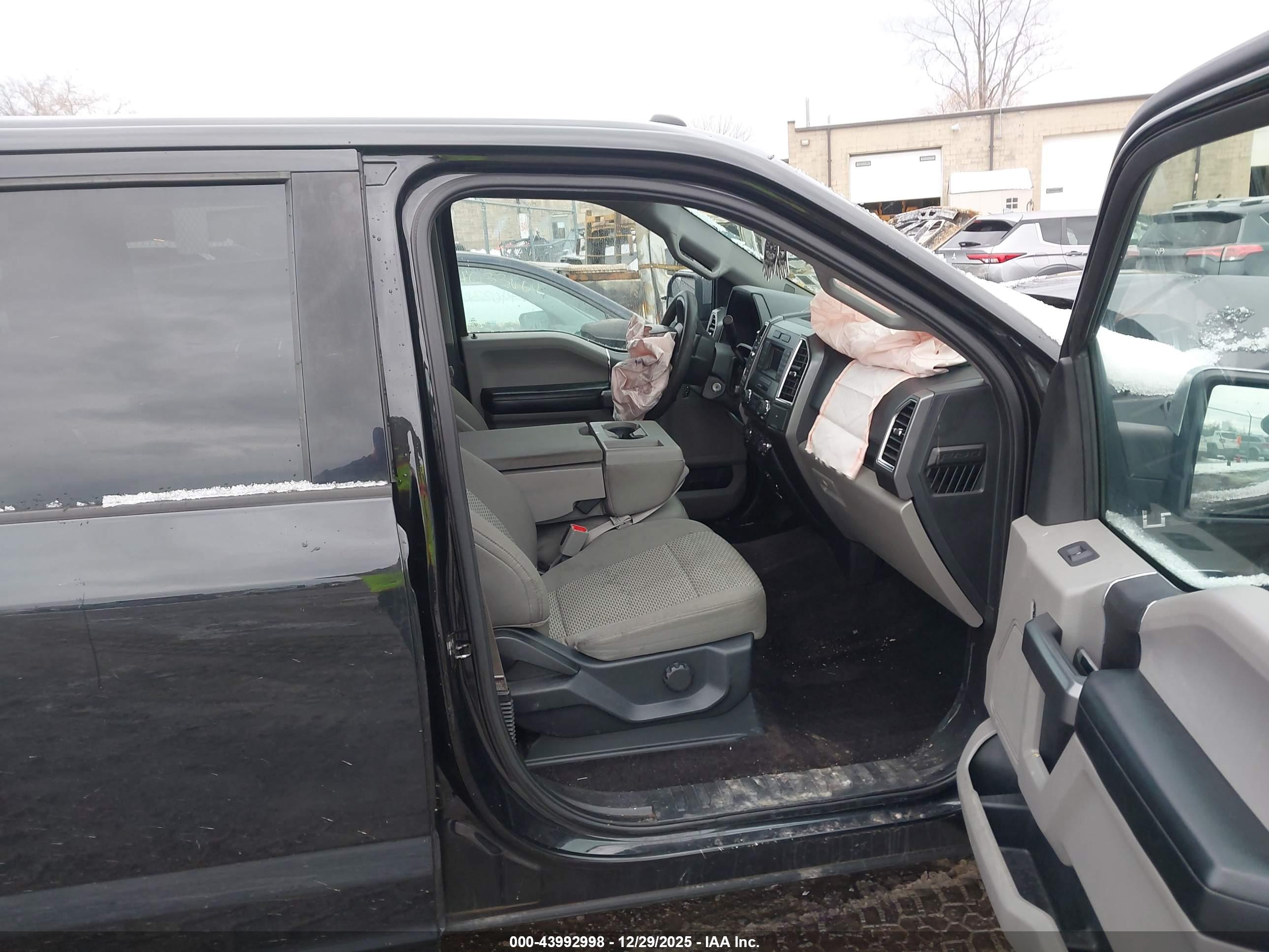 FORD F-150 image 5