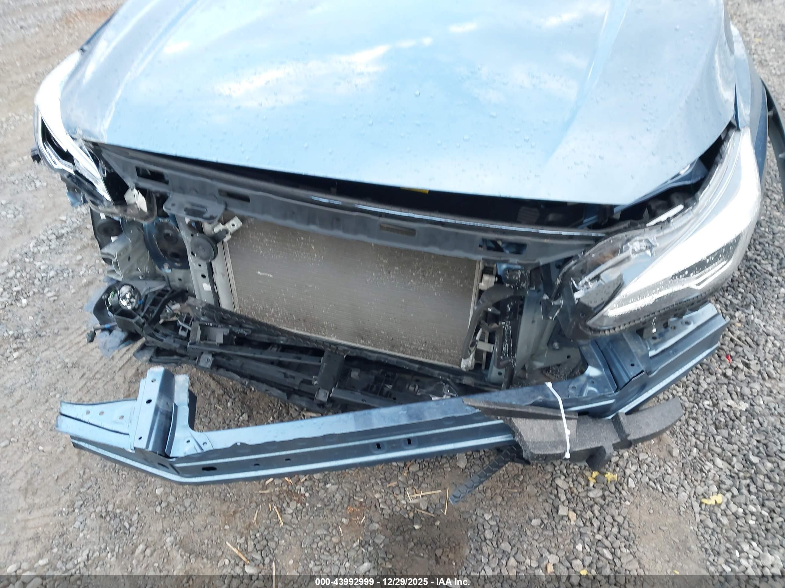 SUBARU CROSSTREK image 6