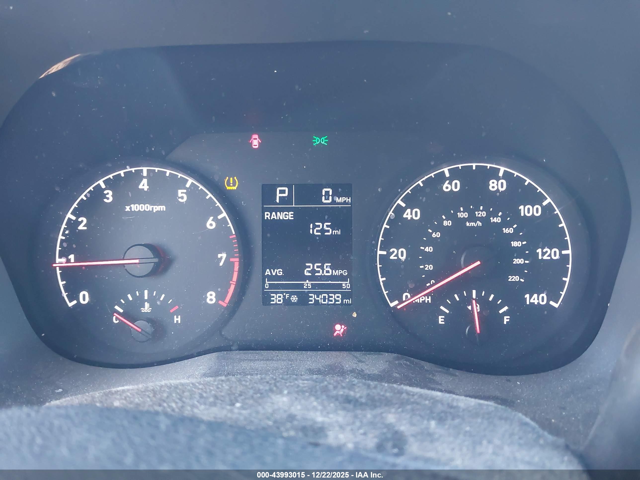 HYUNDAI ACCENT image 7