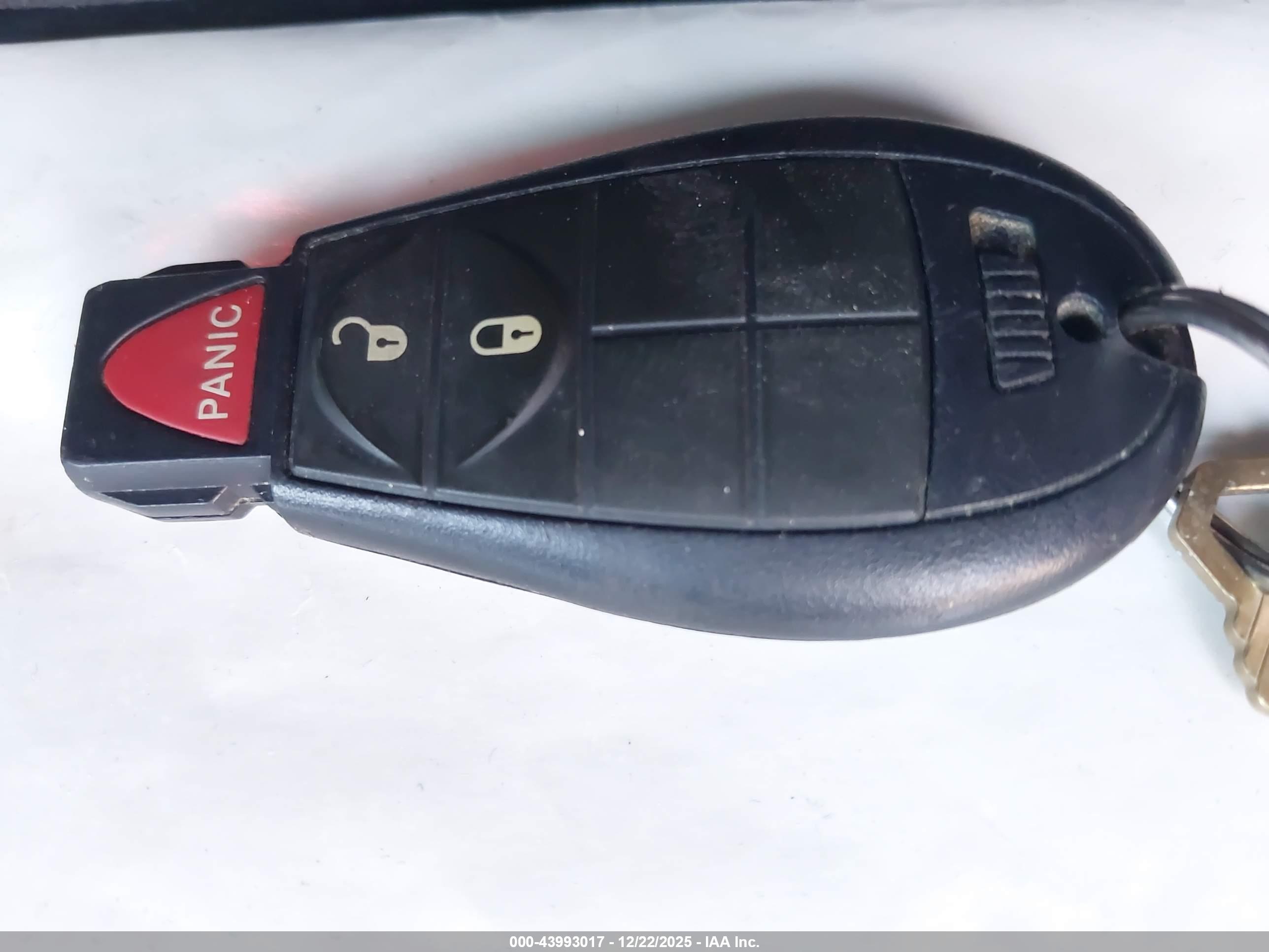 JEEP CHEROKEE image 11
