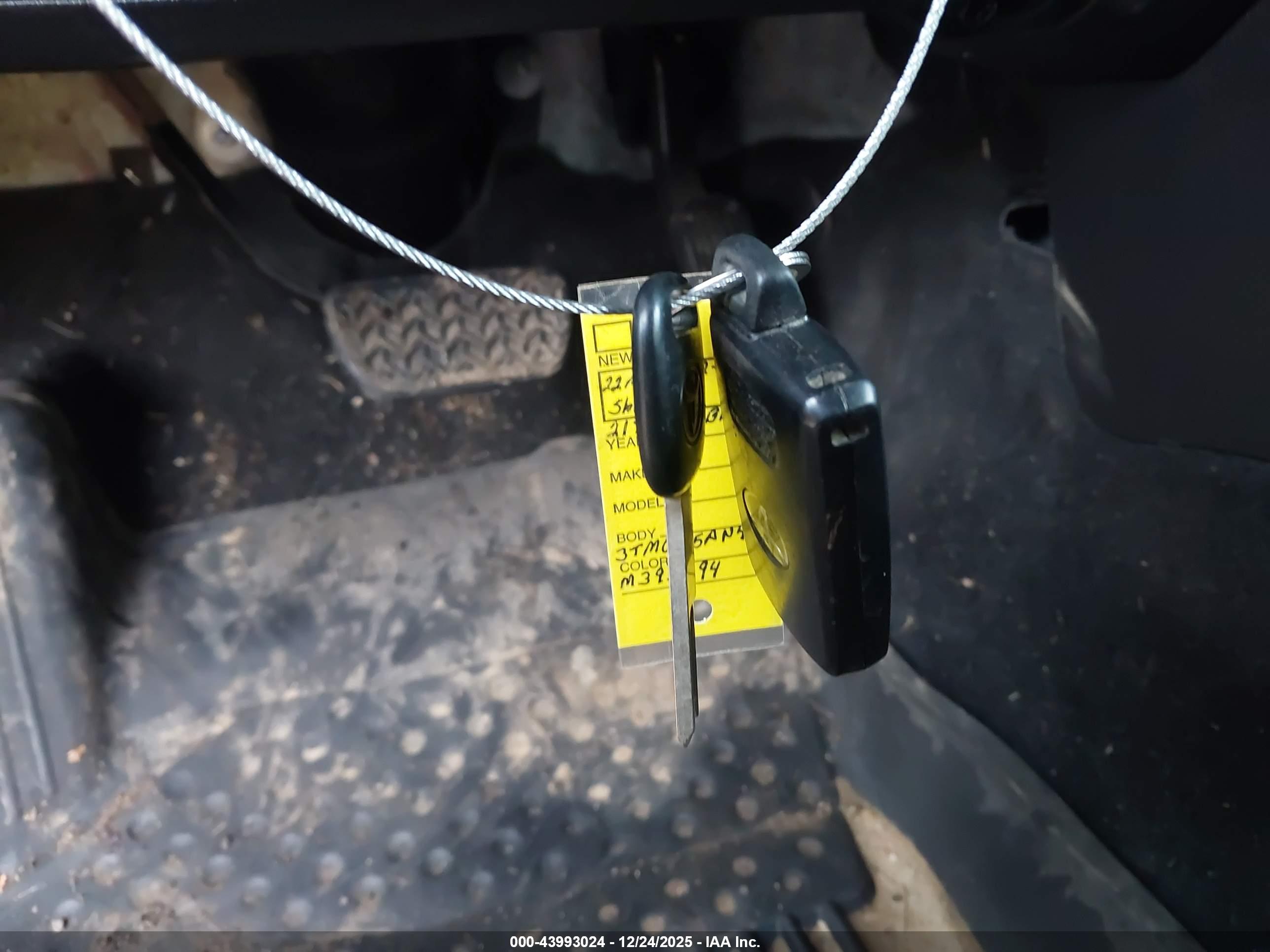 TOYOTA TACOMA image 11