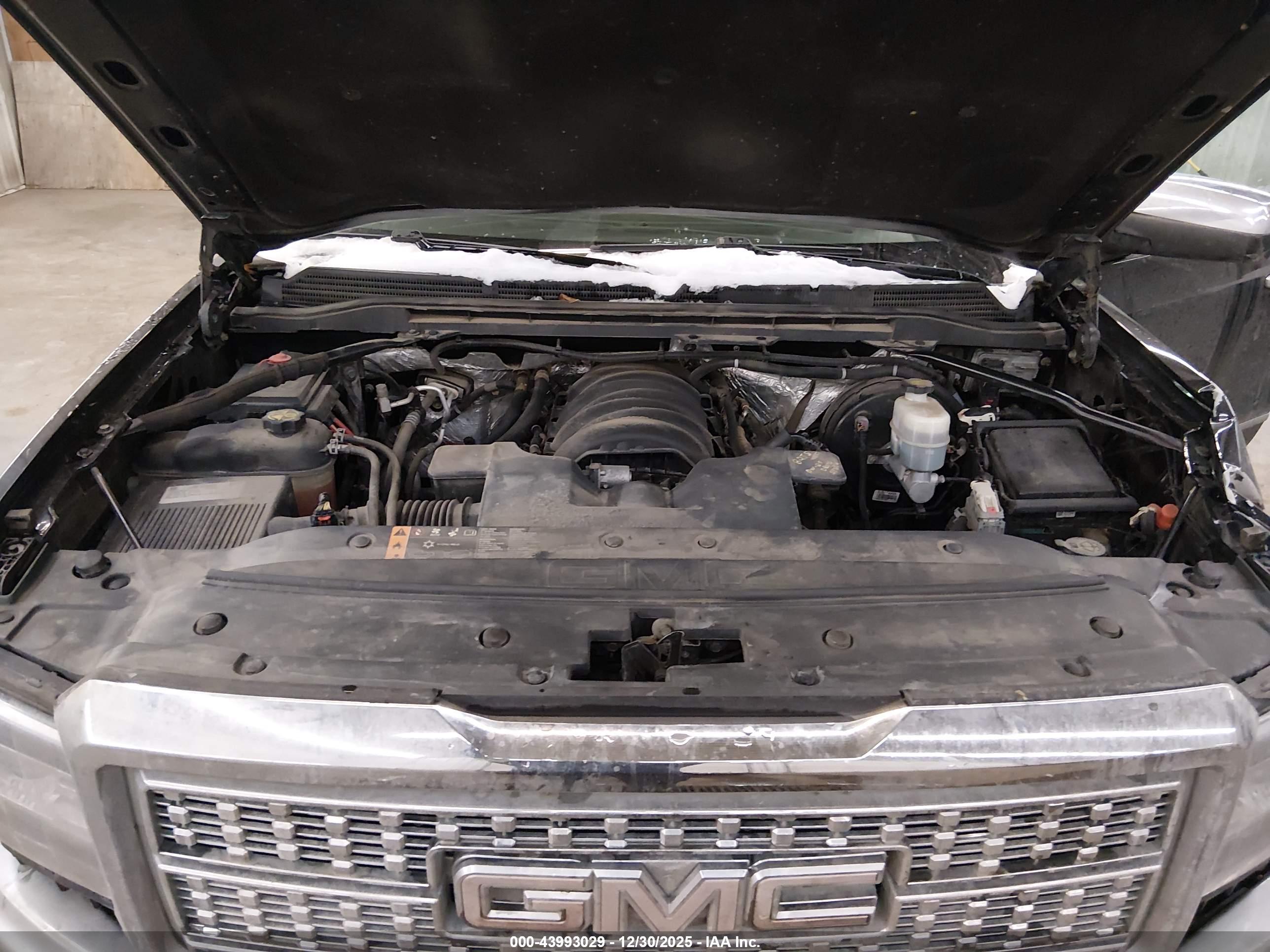 GMC SIERRA image 10
