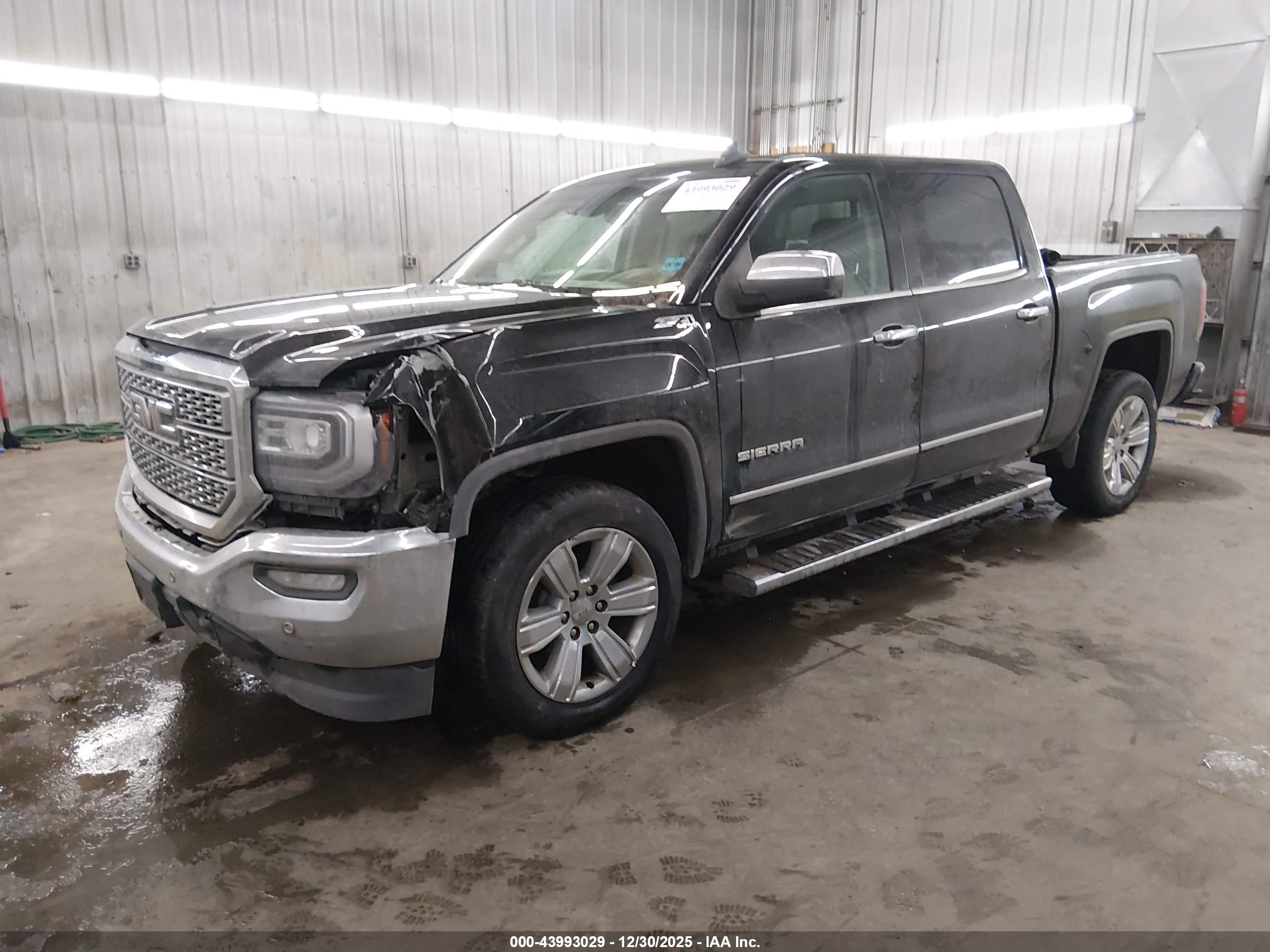 GMC SIERRA image 2