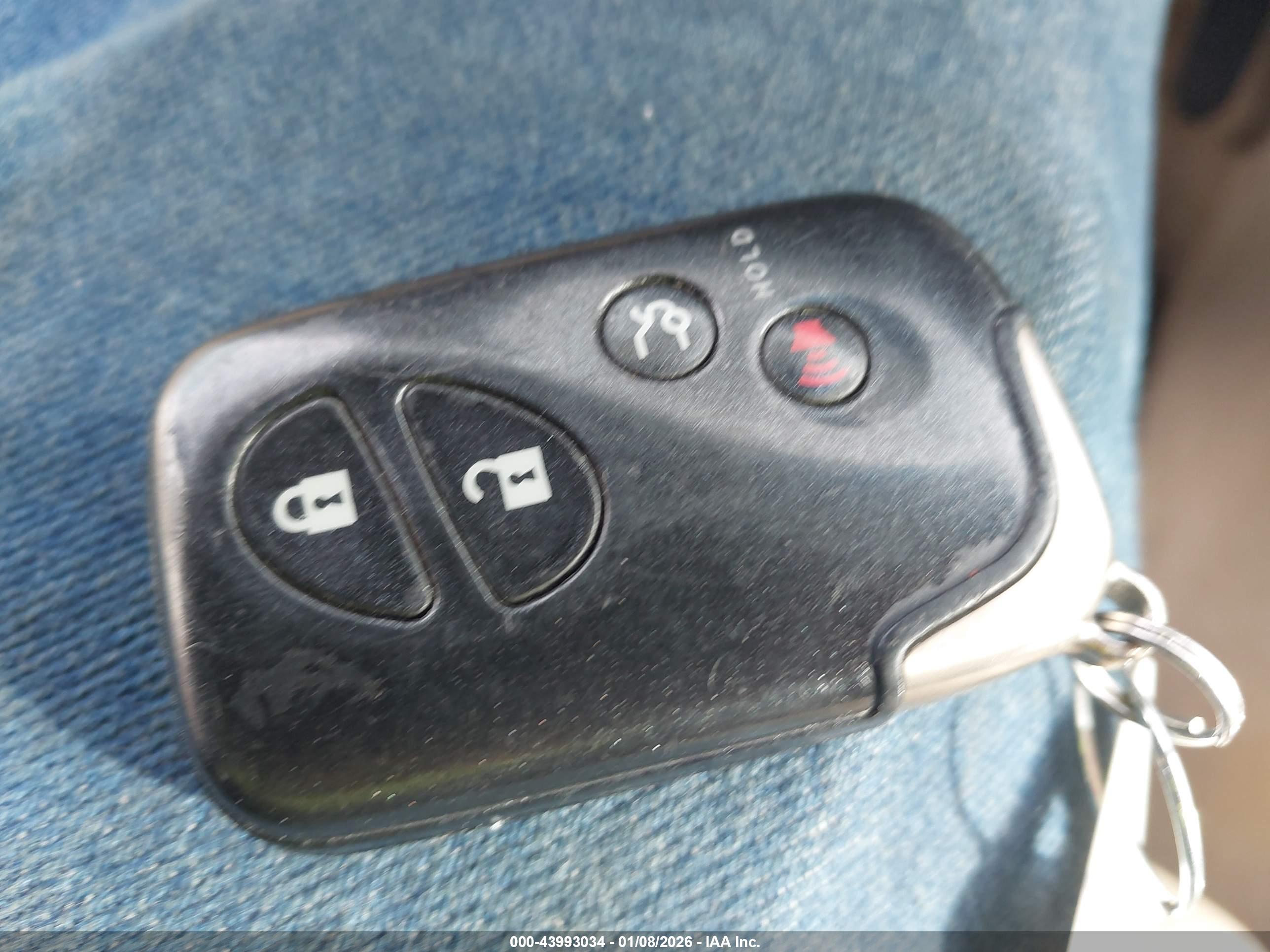 LEXUS ES image 11