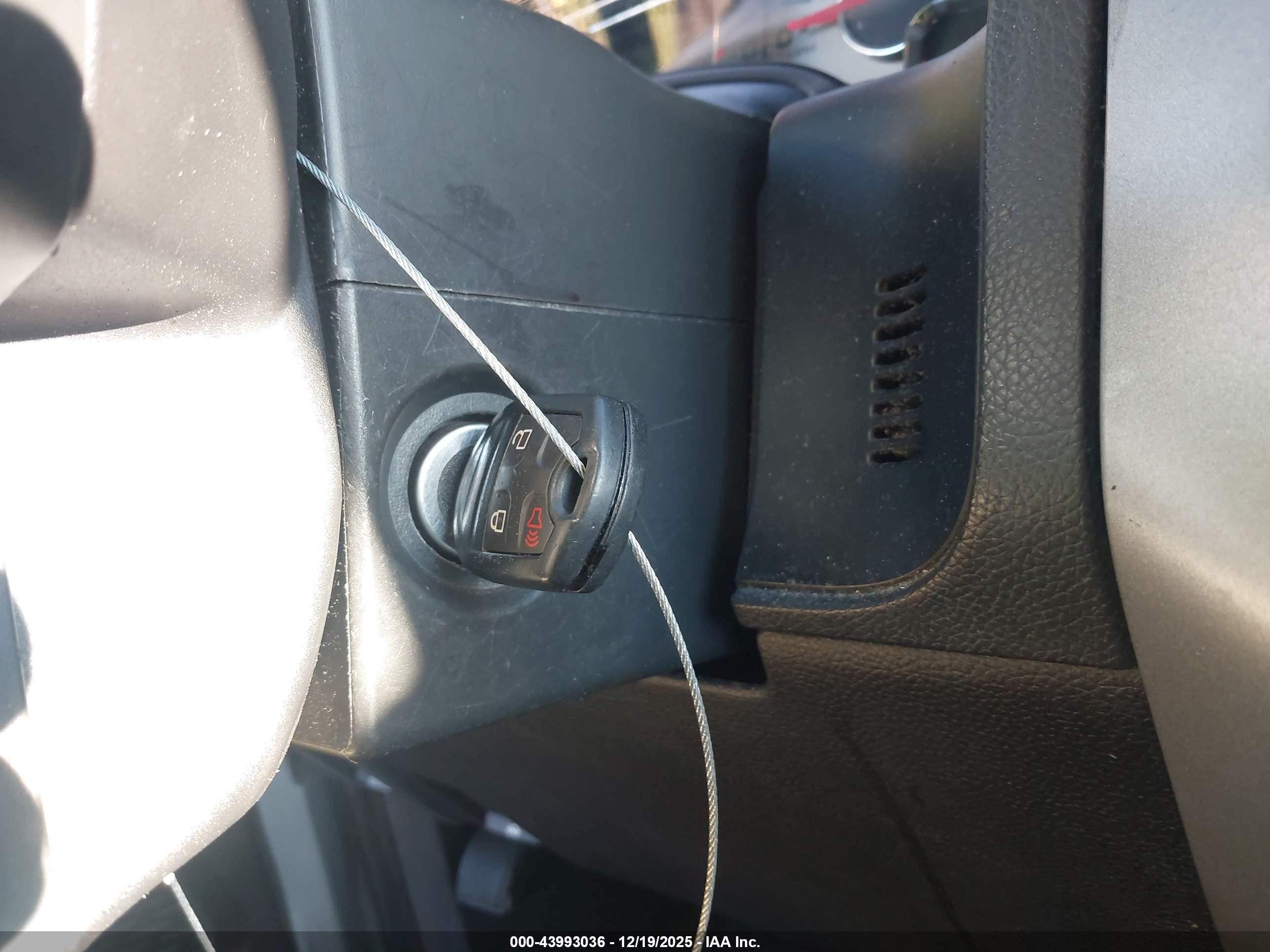 FORD EXPEDITION image 11