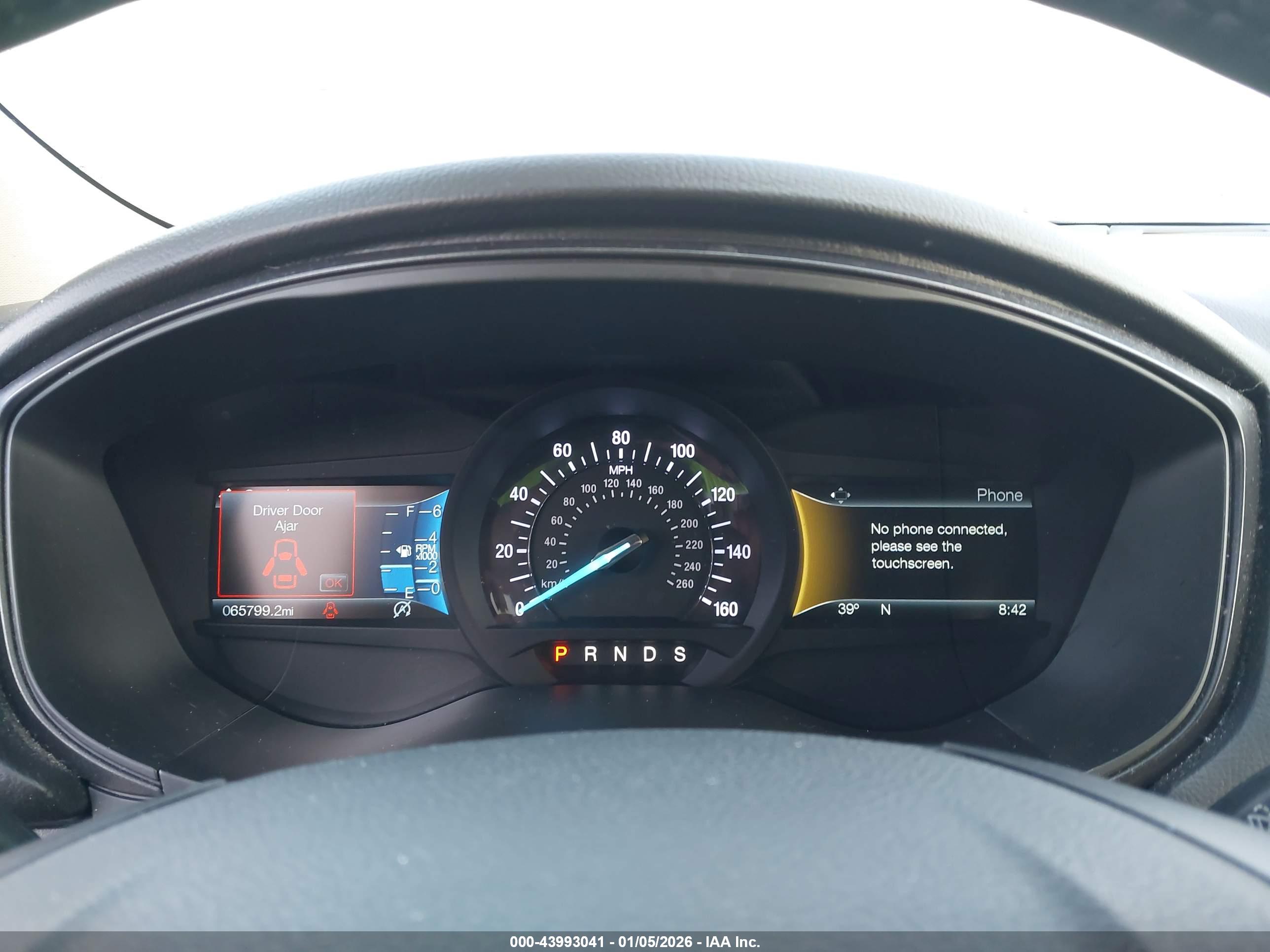 FORD FUSION image 7