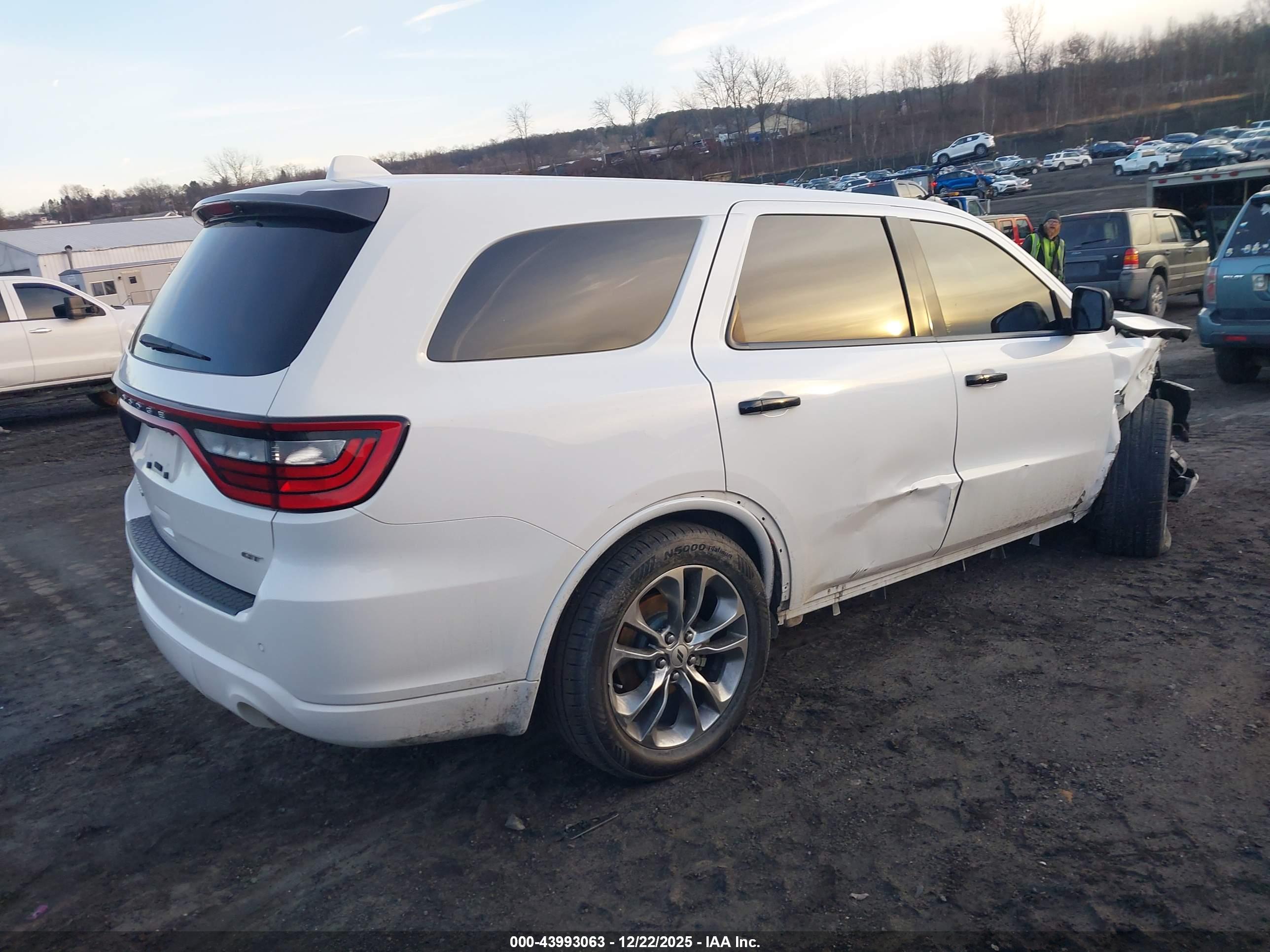 DODGE DURANGO image 4