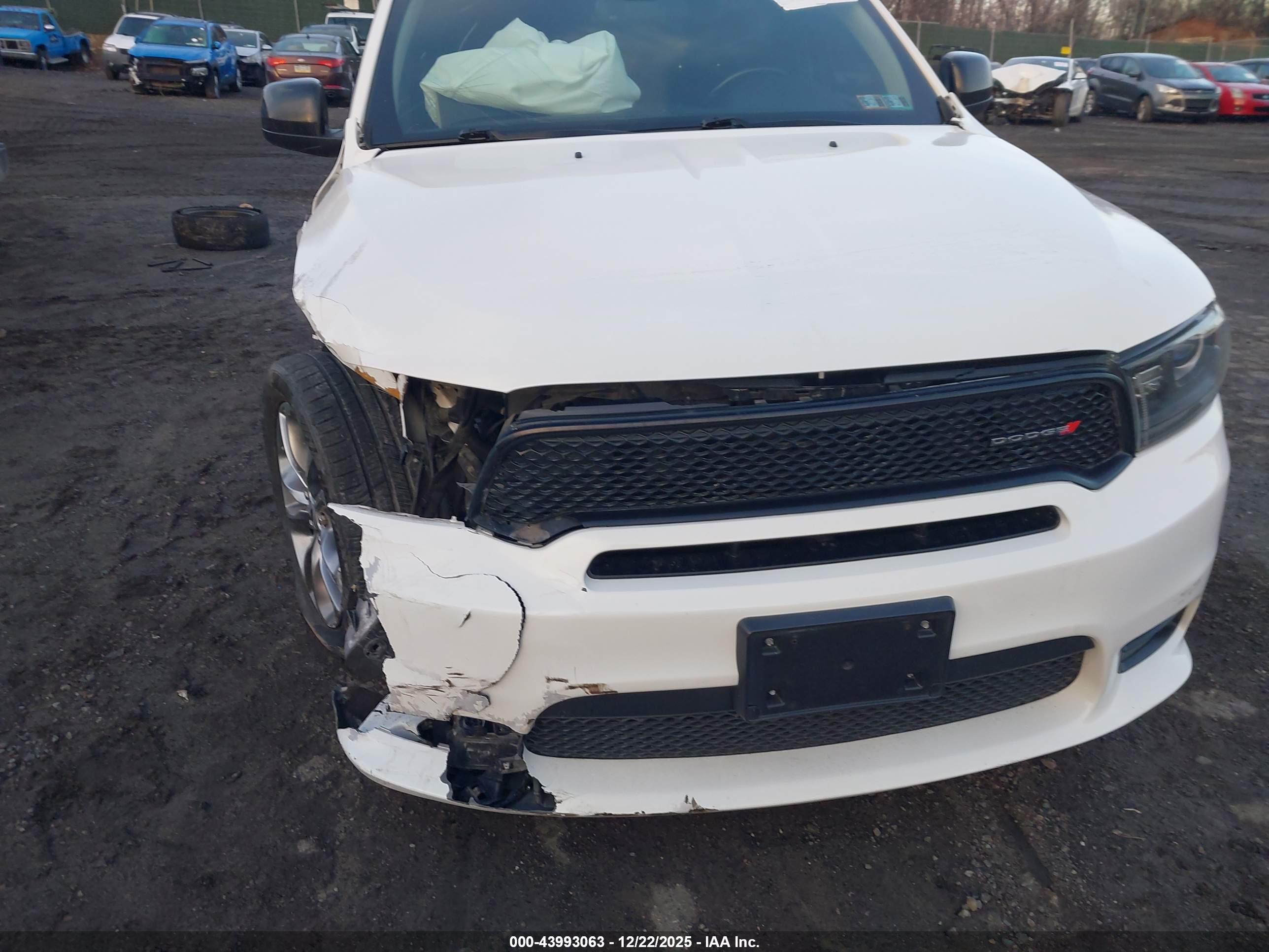 DODGE DURANGO image 6