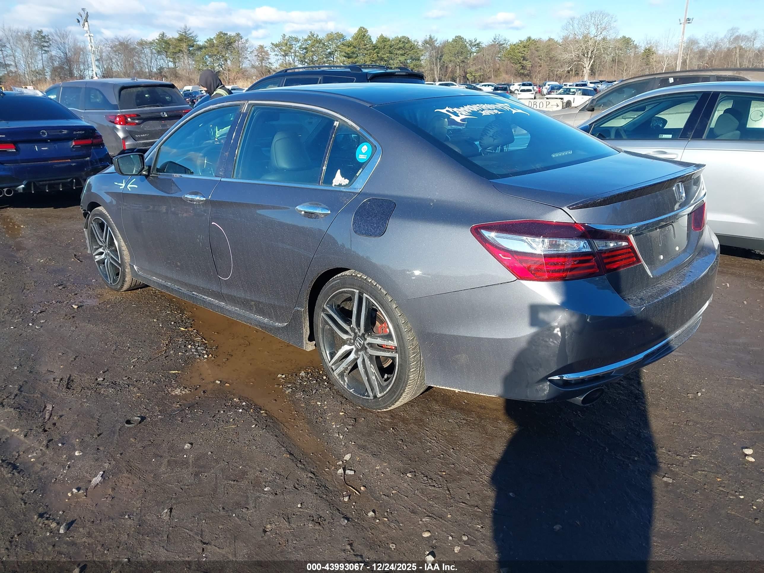 HONDA ACCORD image 3