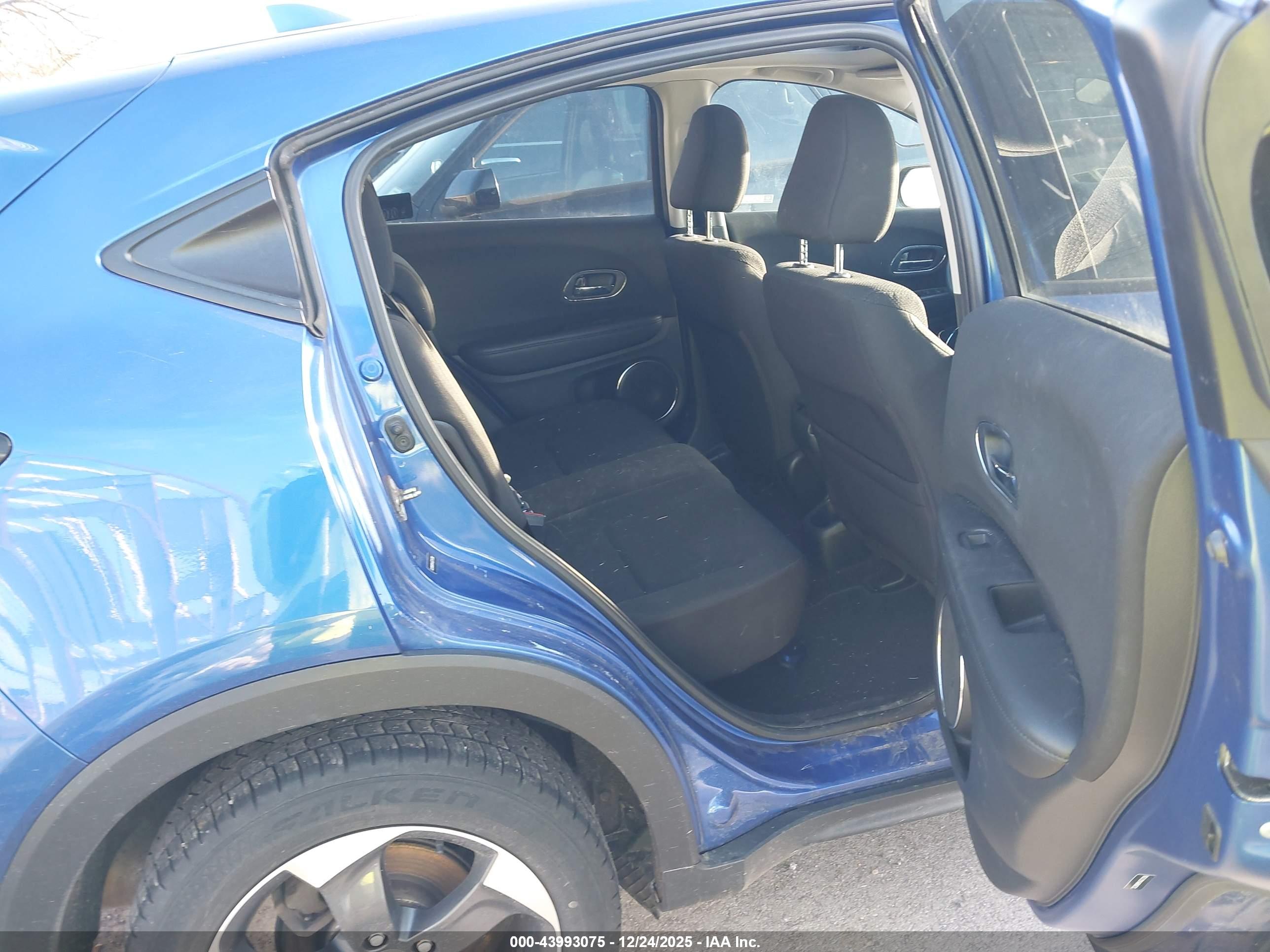 HONDA HR-V image 8