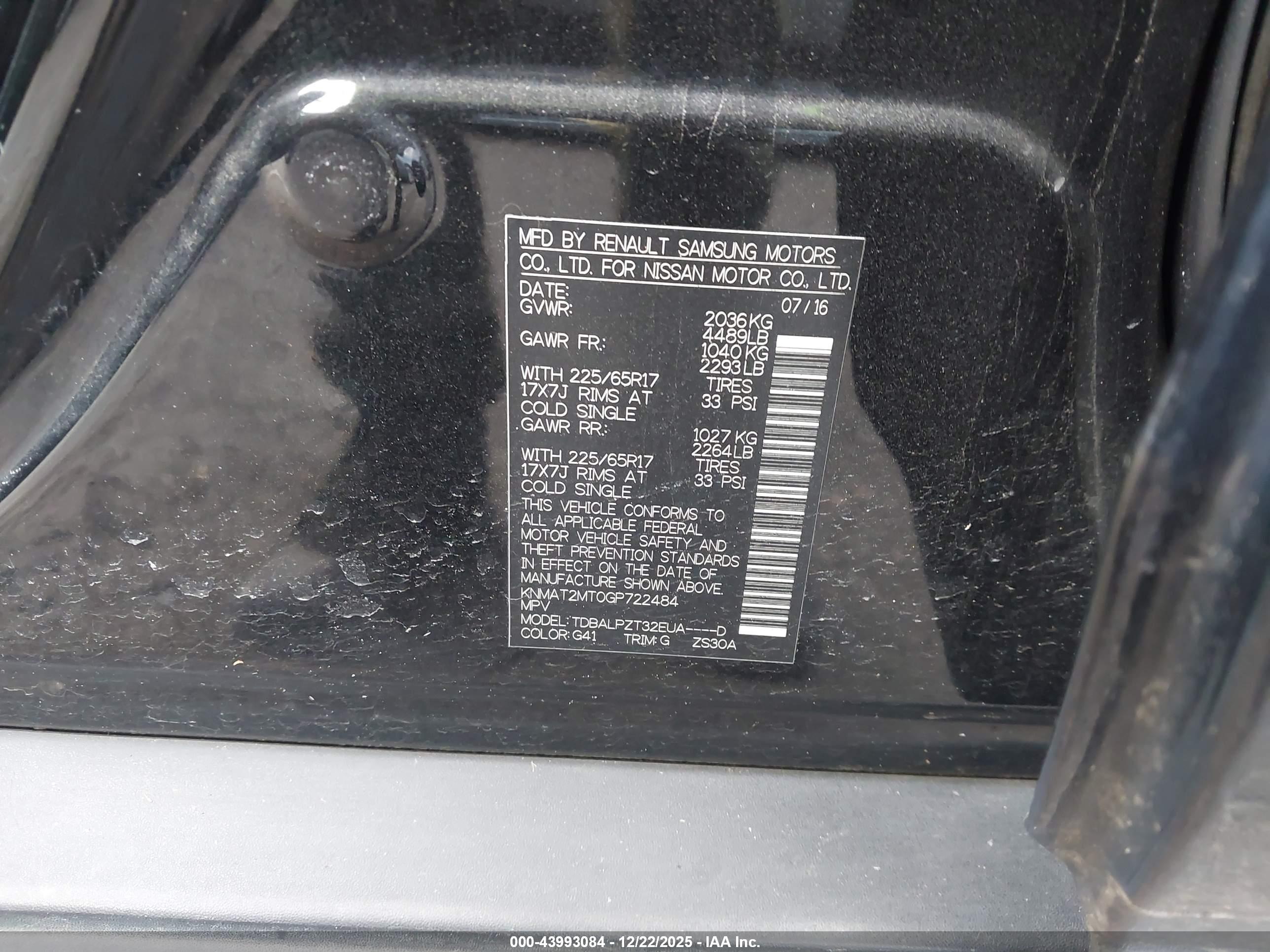 NISSAN ROGUE image 9