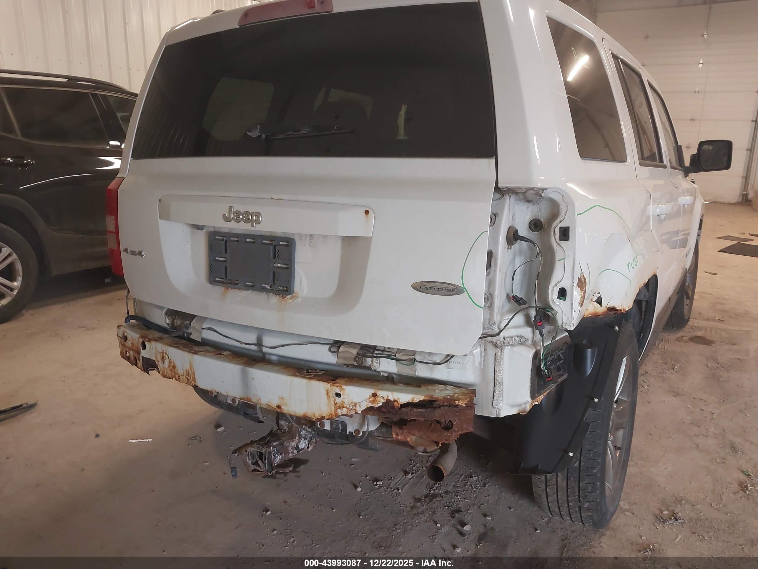 JEEP PATRIOT image 6