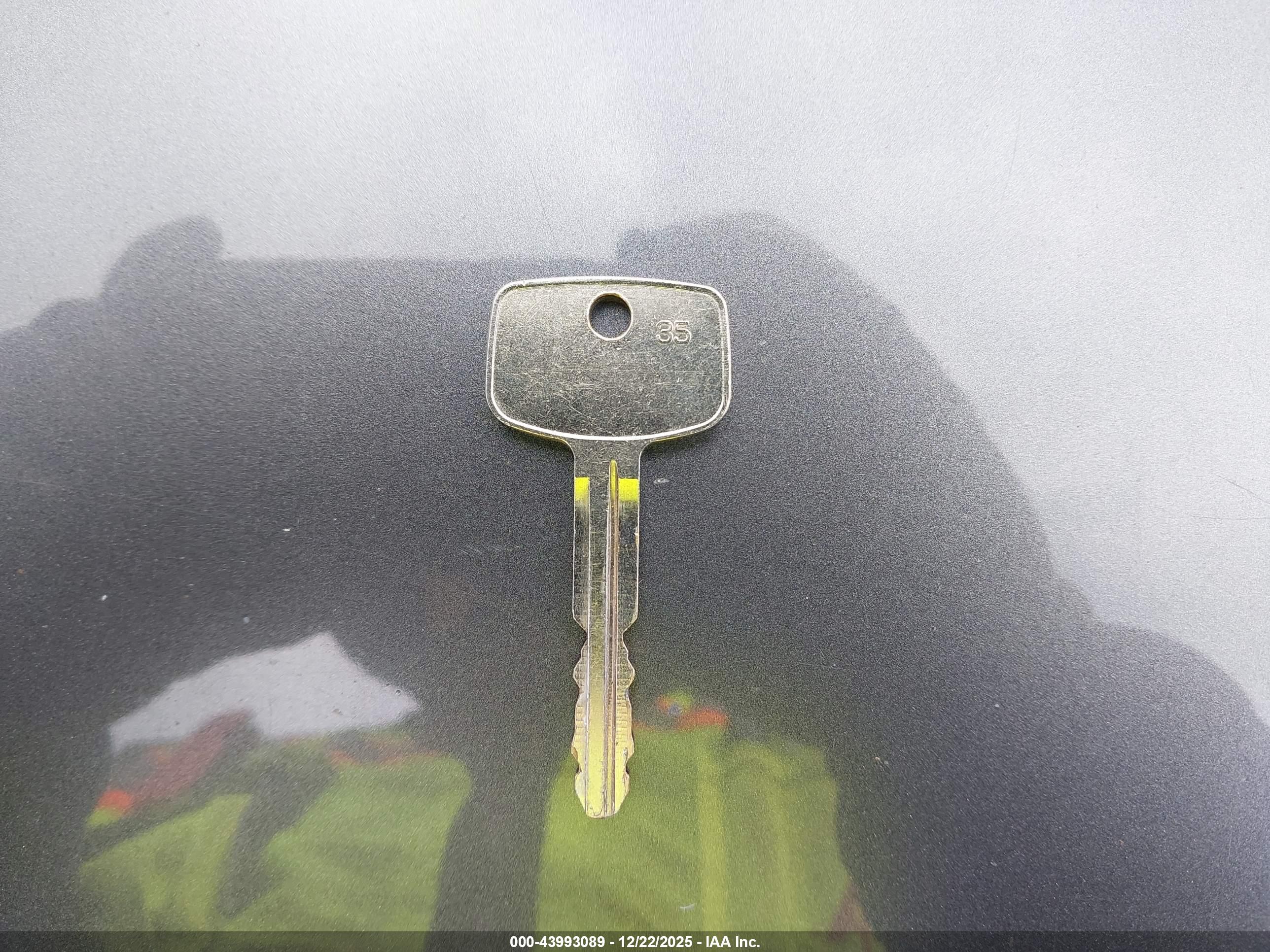 TOYOTA TACOMA image 11