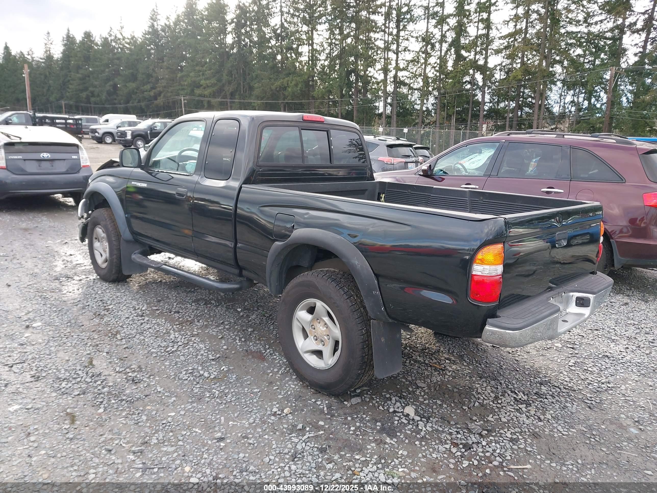 TOYOTA TACOMA image 3