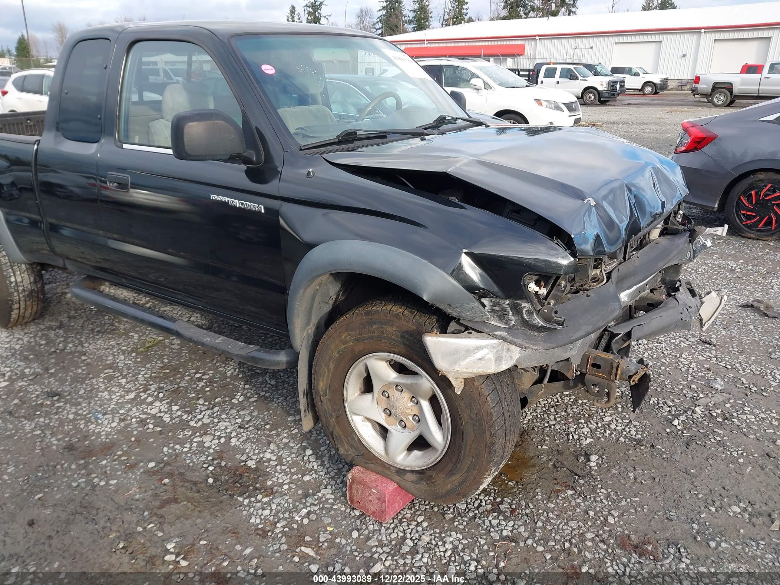 TOYOTA TACOMA image 6