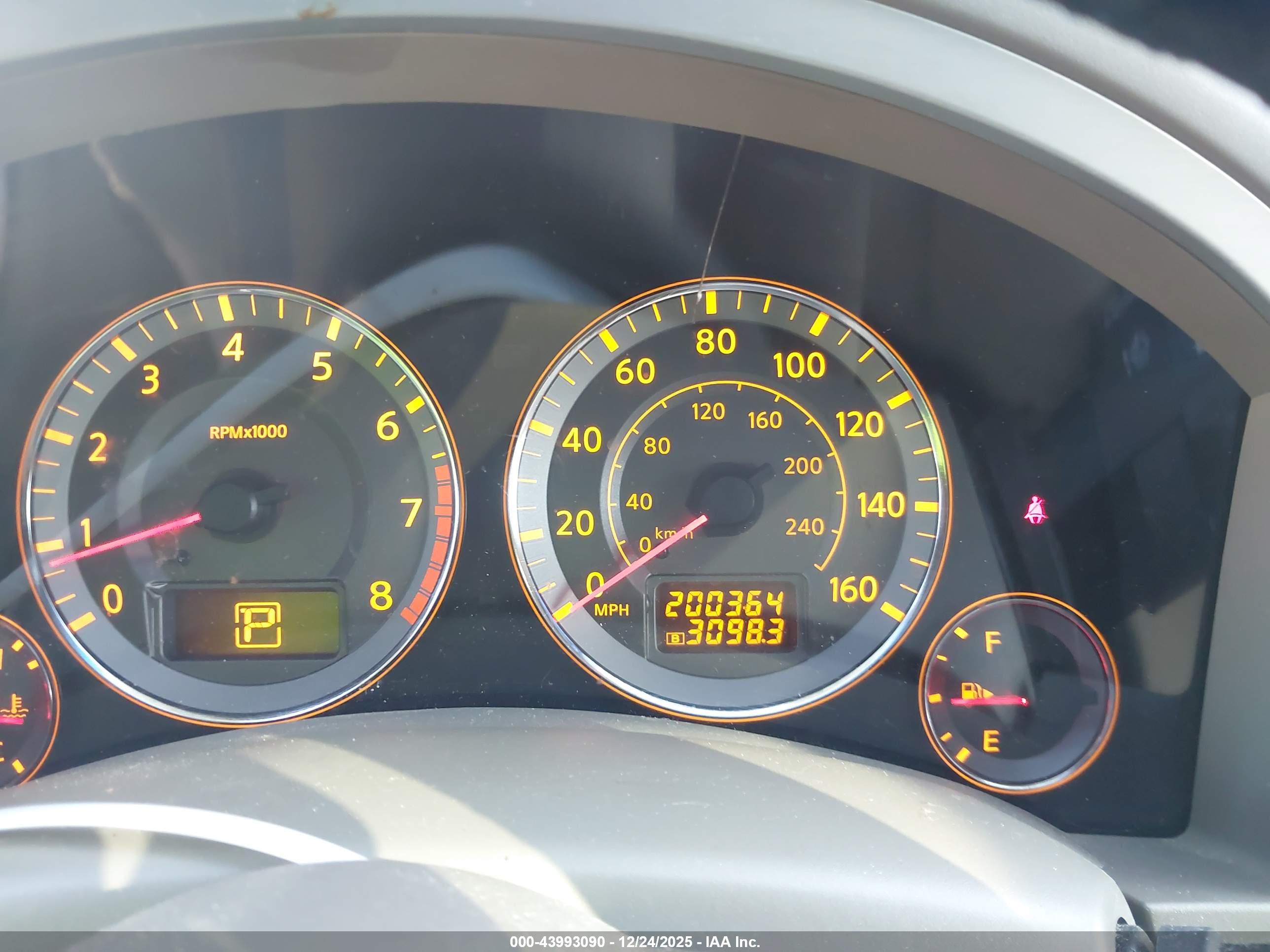 INFINITI FX35 image 7