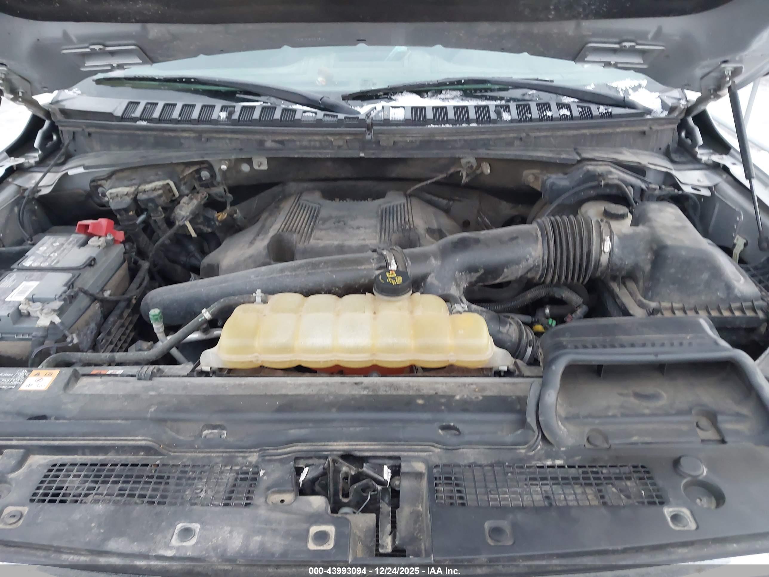 FORD EXPEDITION image 10