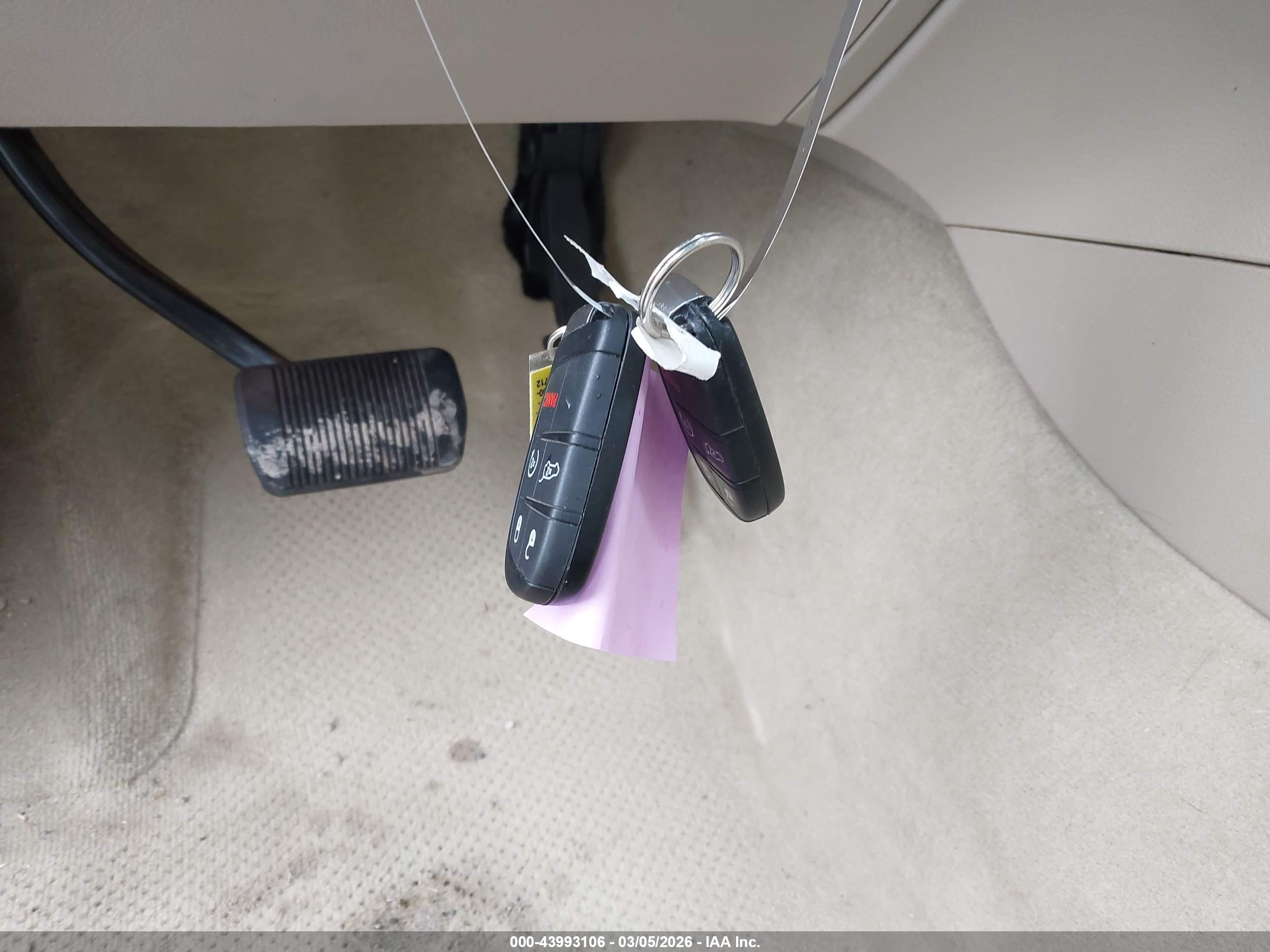 JEEP GRAND image 11