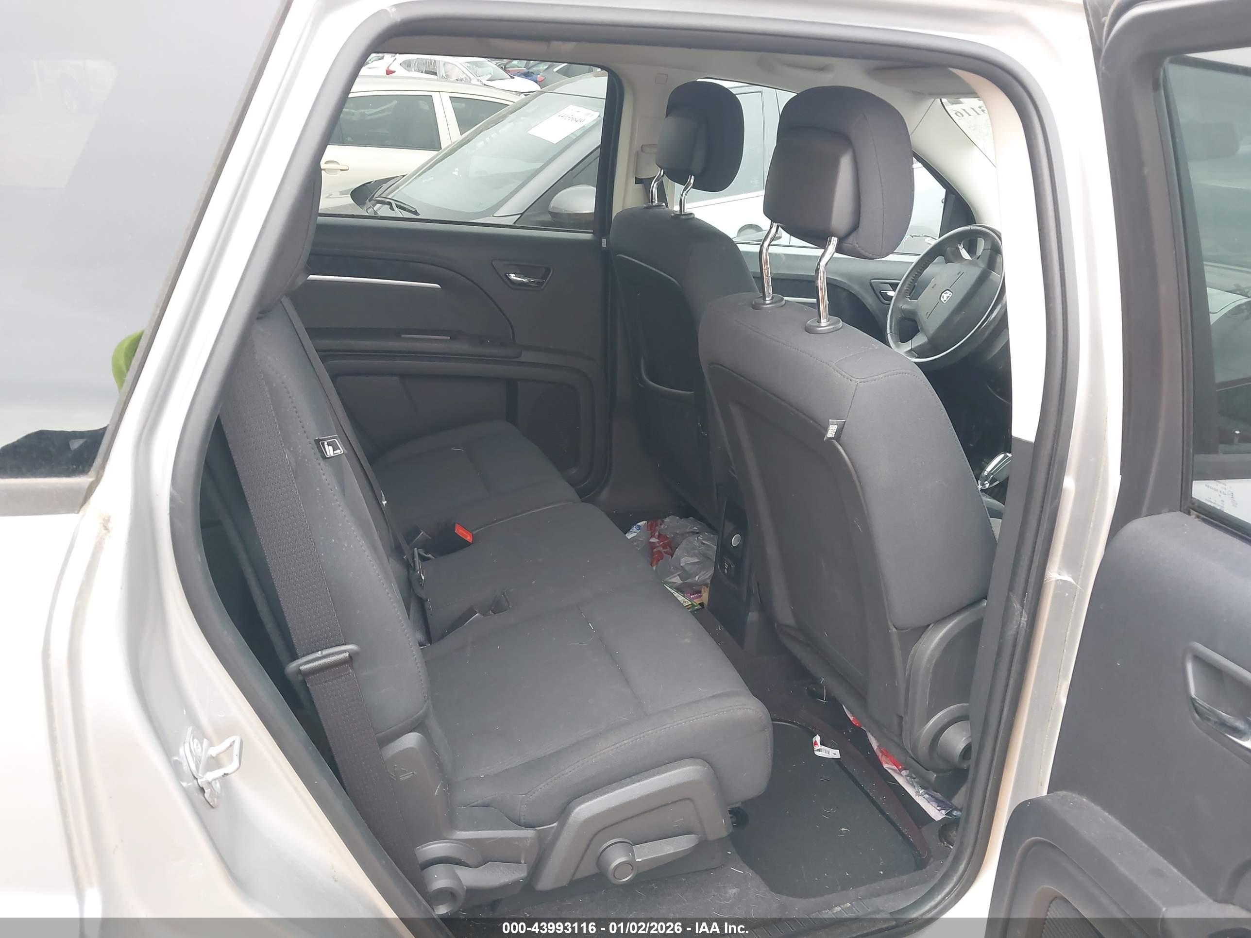 DODGE JOURNEY image 8