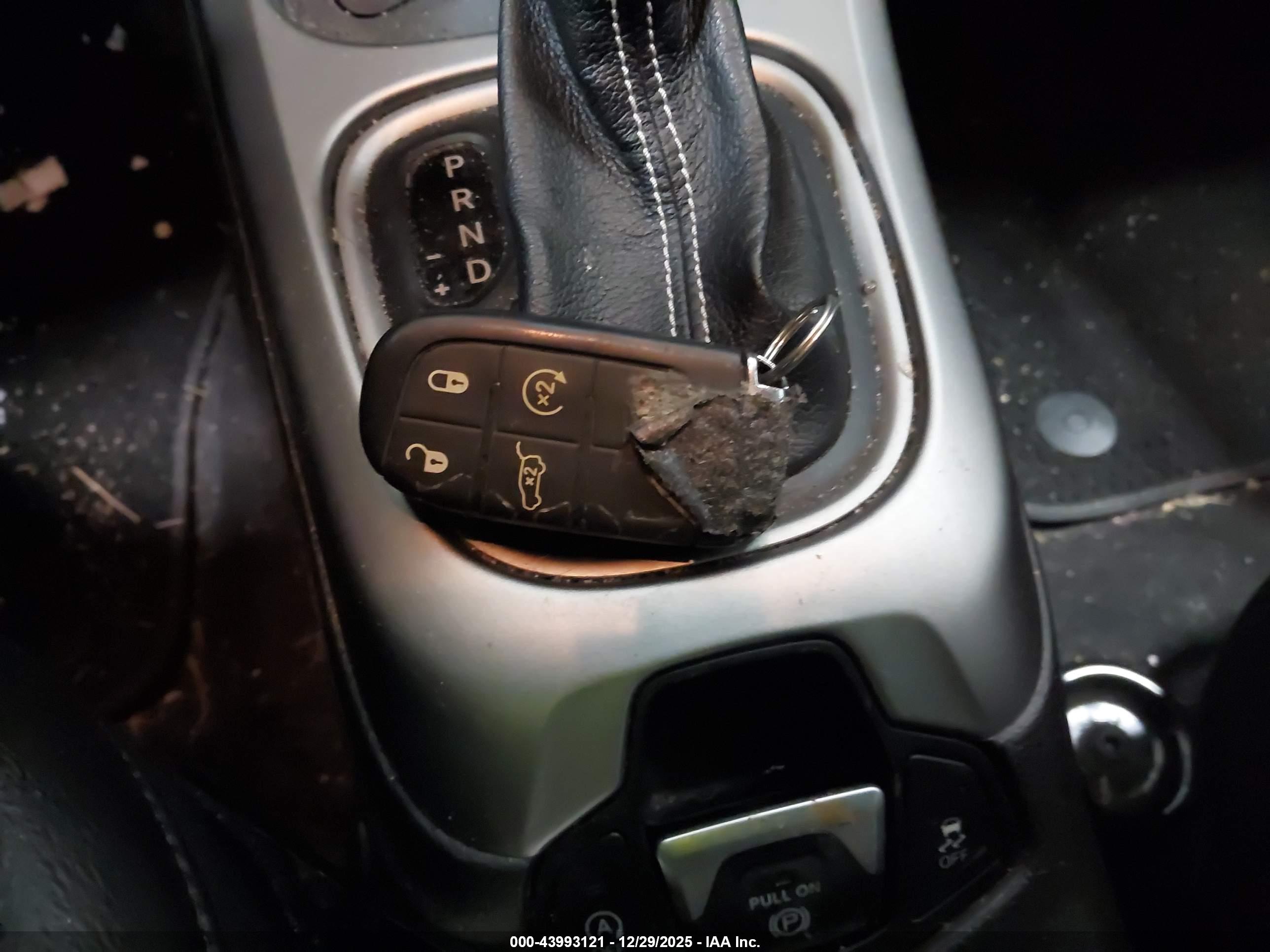 JEEP COMPASS image 11