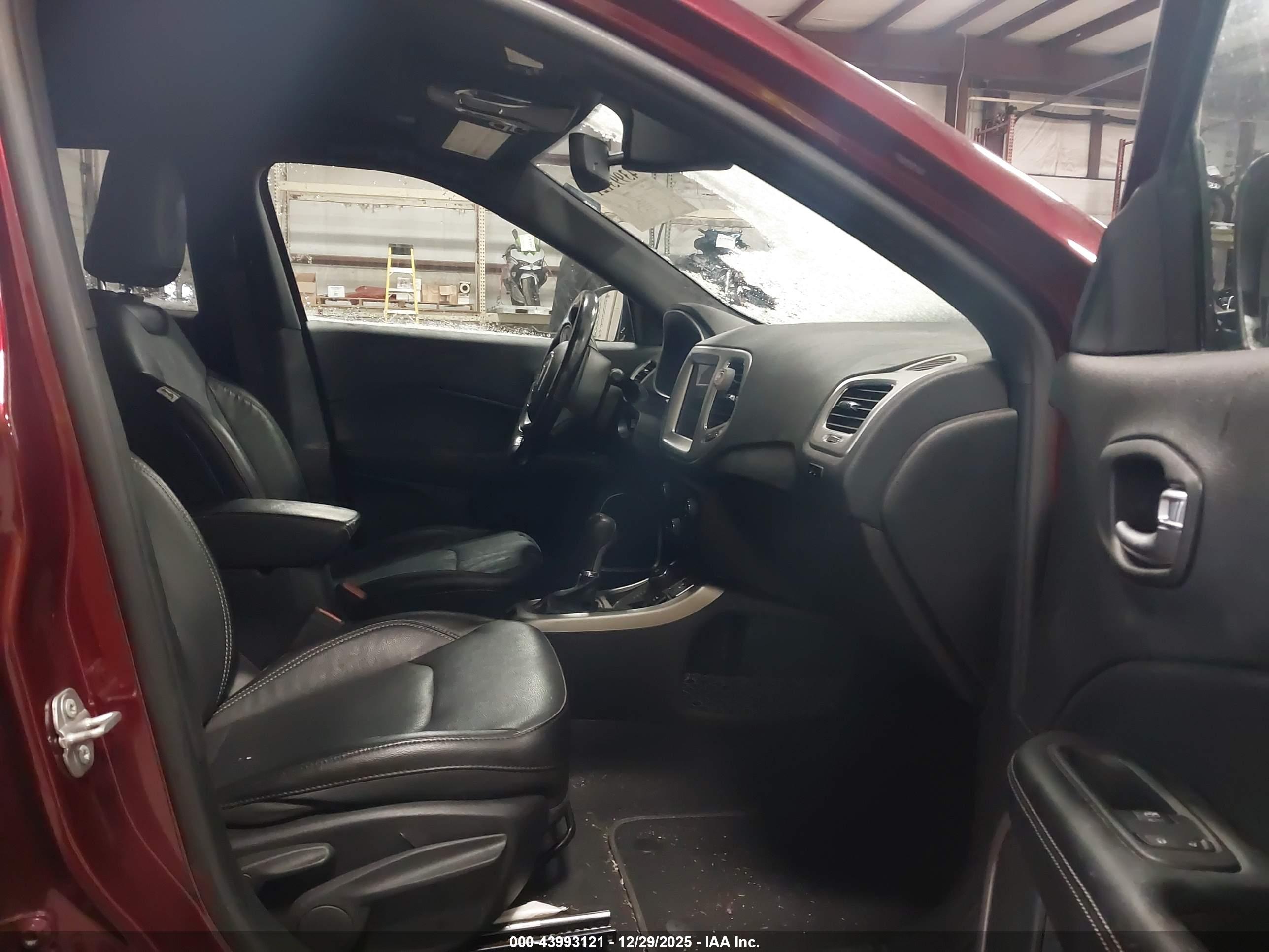 JEEP COMPASS image 5