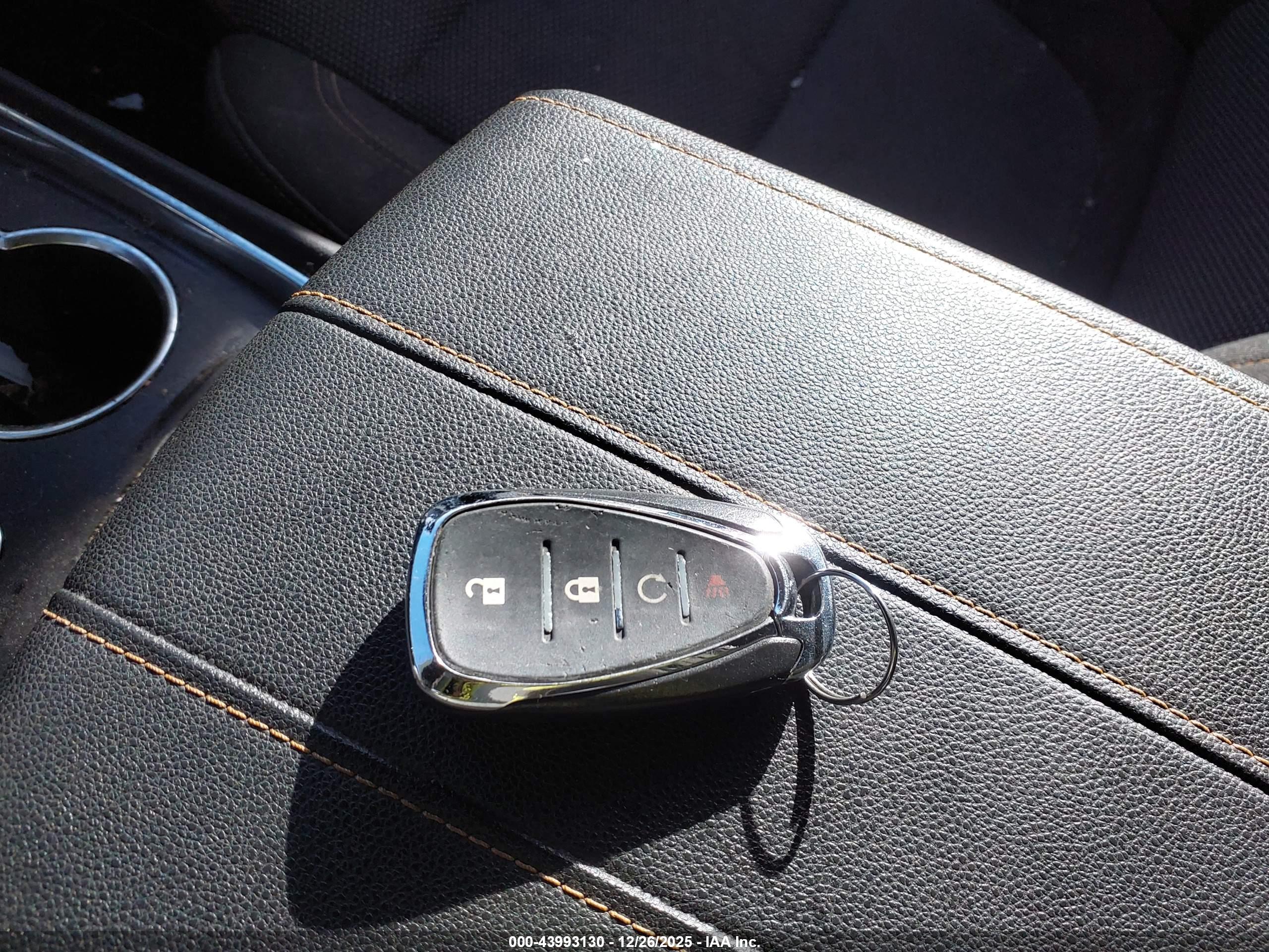 CHEVROLET TRAVERSE image 11