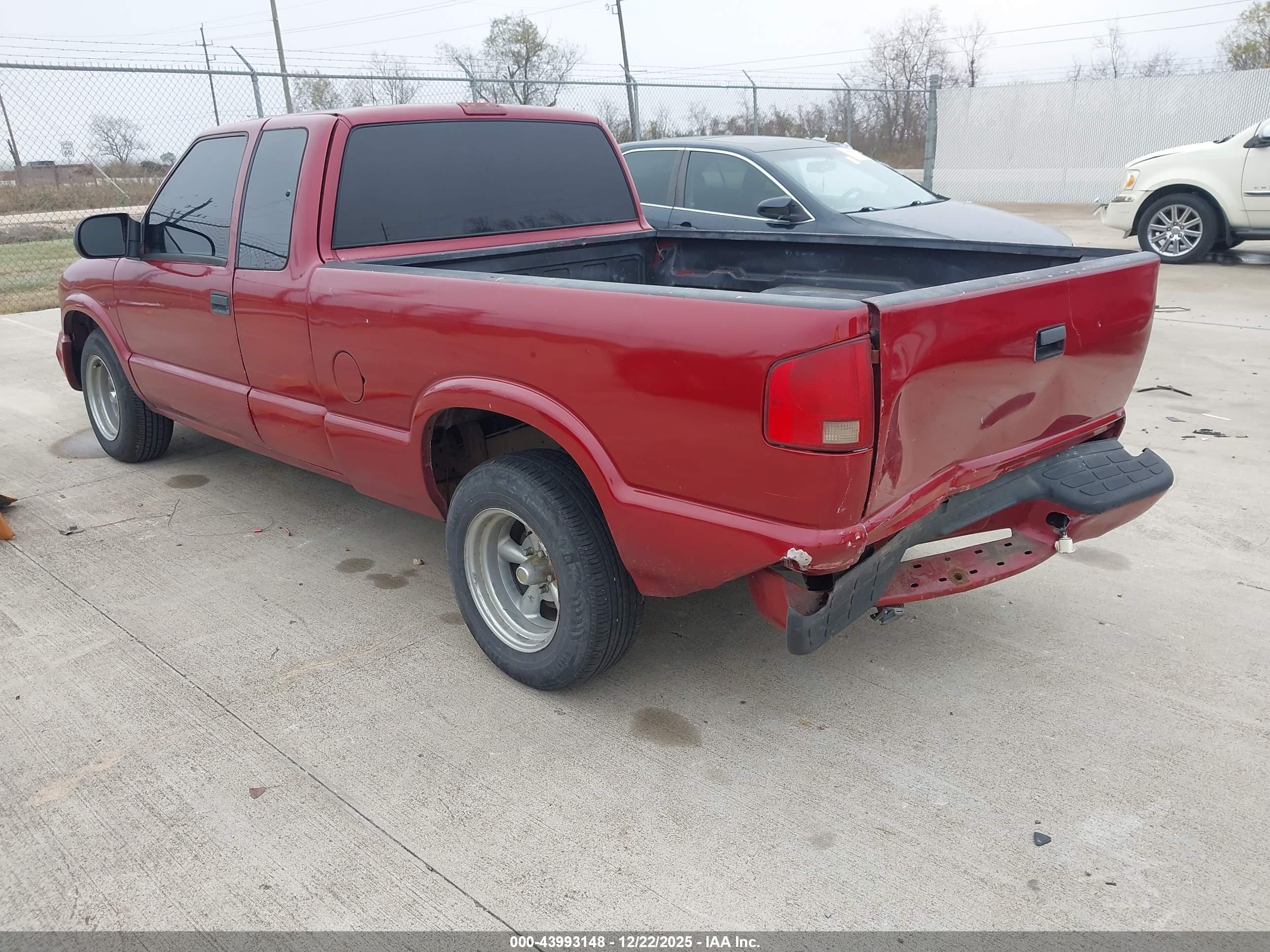 GMC SONOMA image 3